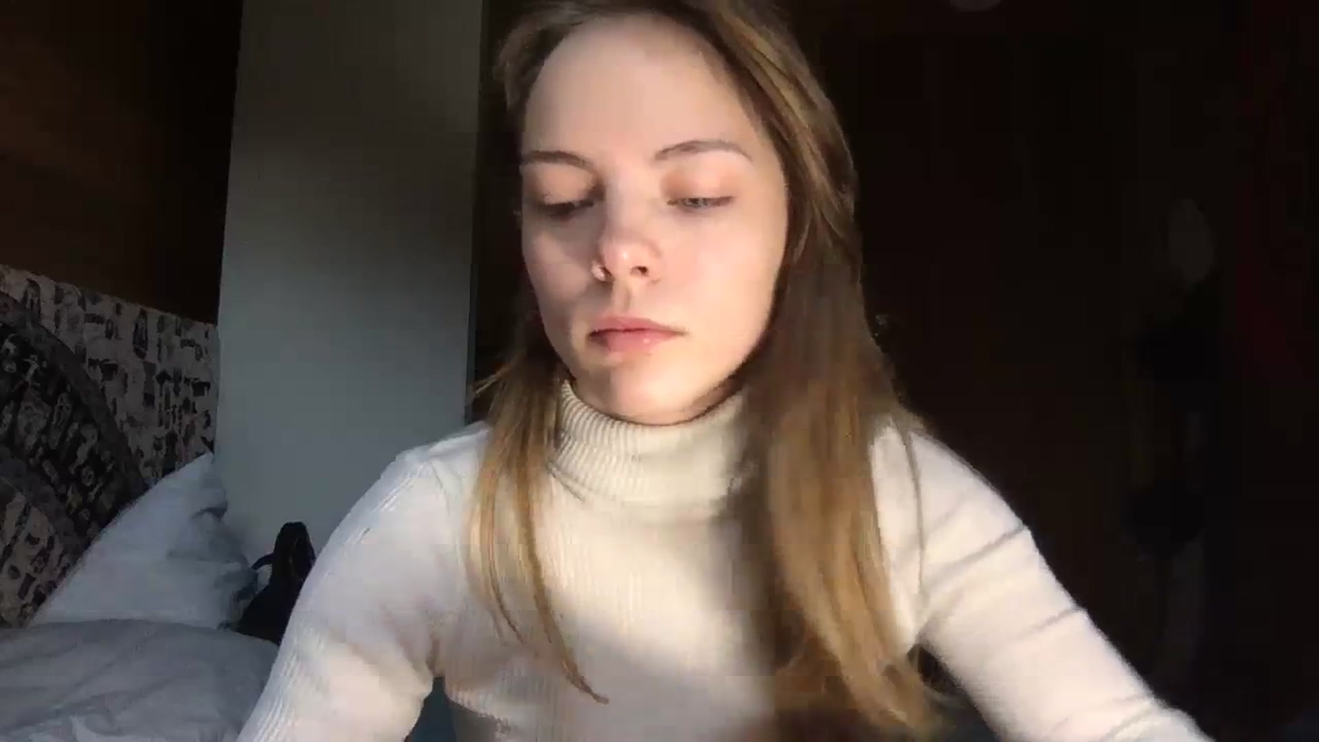 Gallery image thumbnail from AstroGirl1's myfreecams stream on, 03/11/2024, 15:24 image 19 of 20