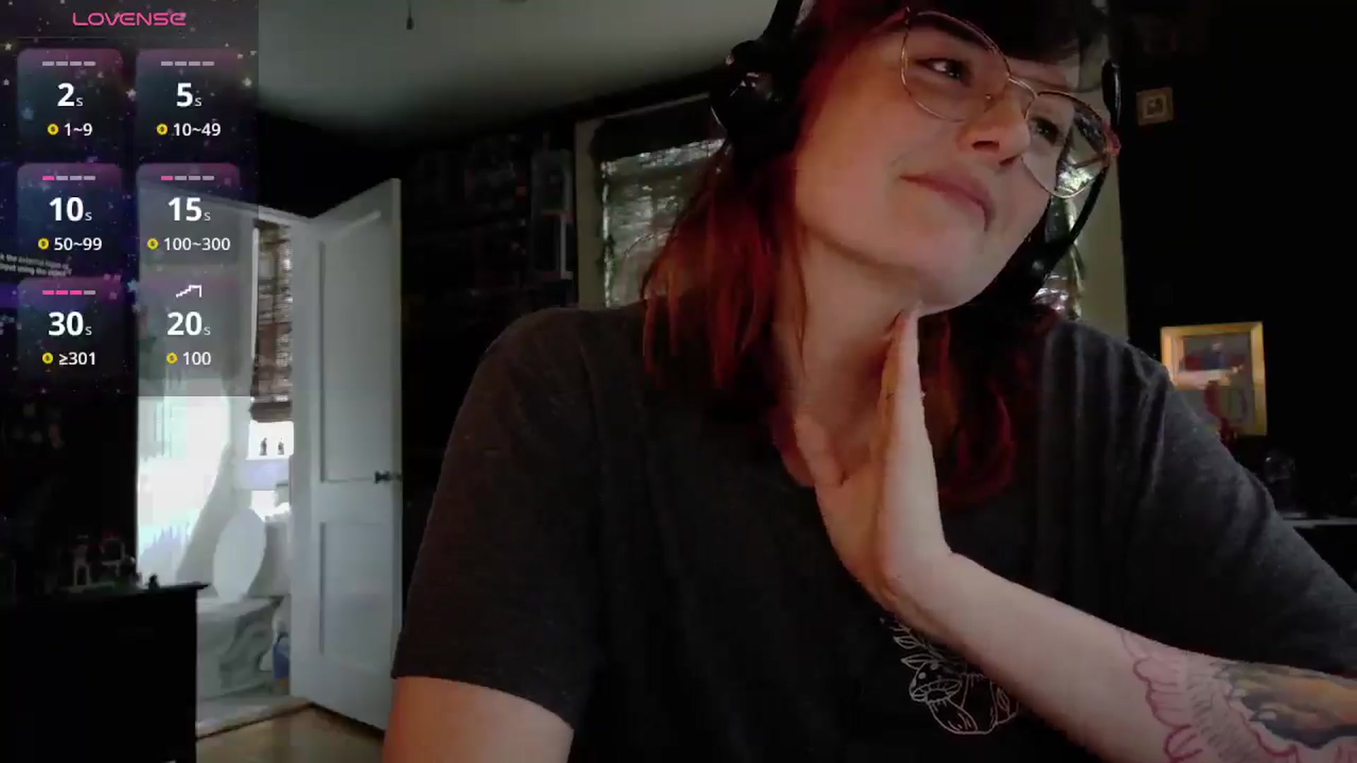 Gallery image thumbnail from AthenaRaee's myfreecams stream on, 04/20/2025, 18:12 image 17 of 20