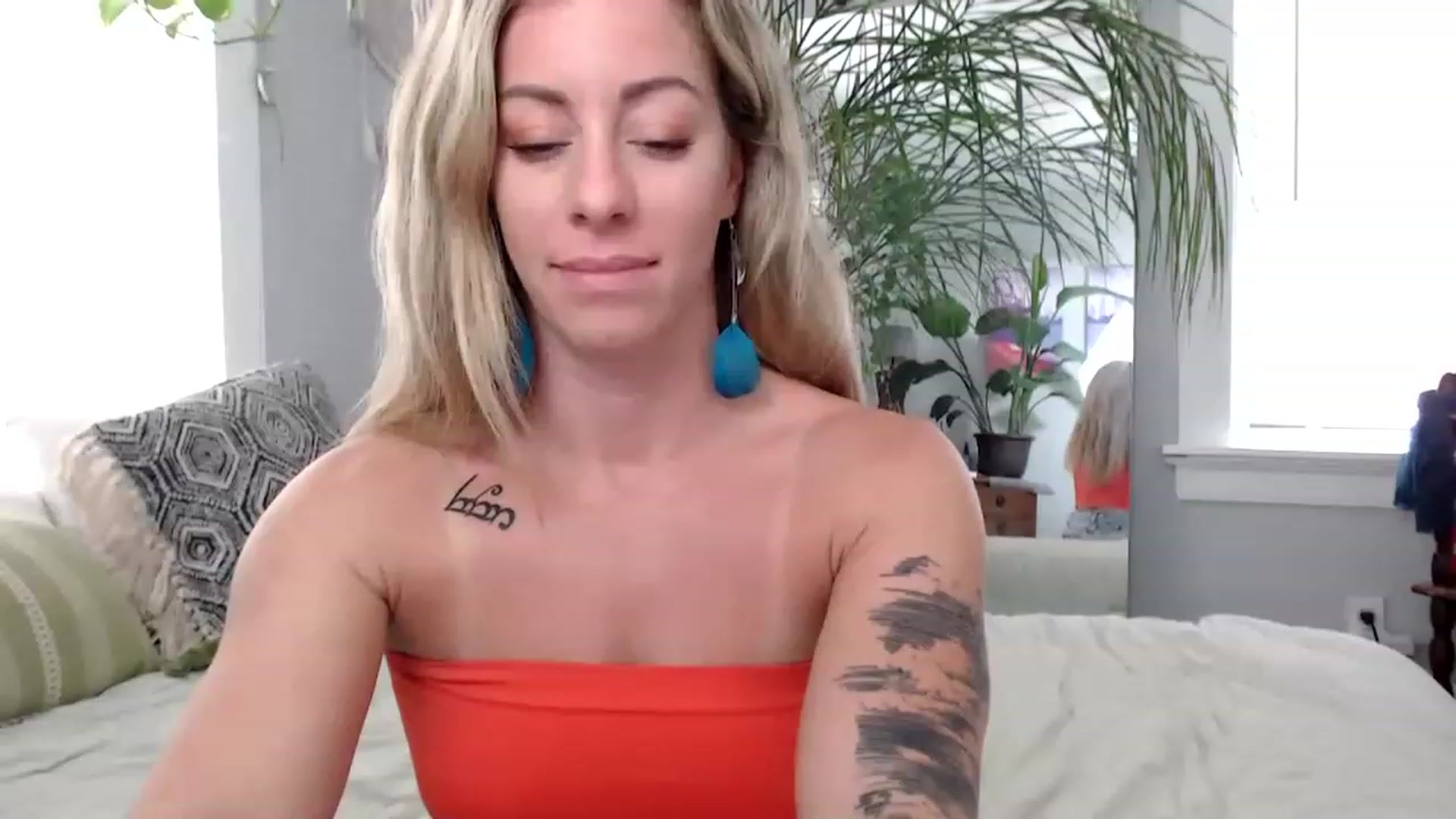 Gallery image thumbnail from AthenaSiren's myfreecams stream on, 06/22/2023, 14:55 image 3 of 20