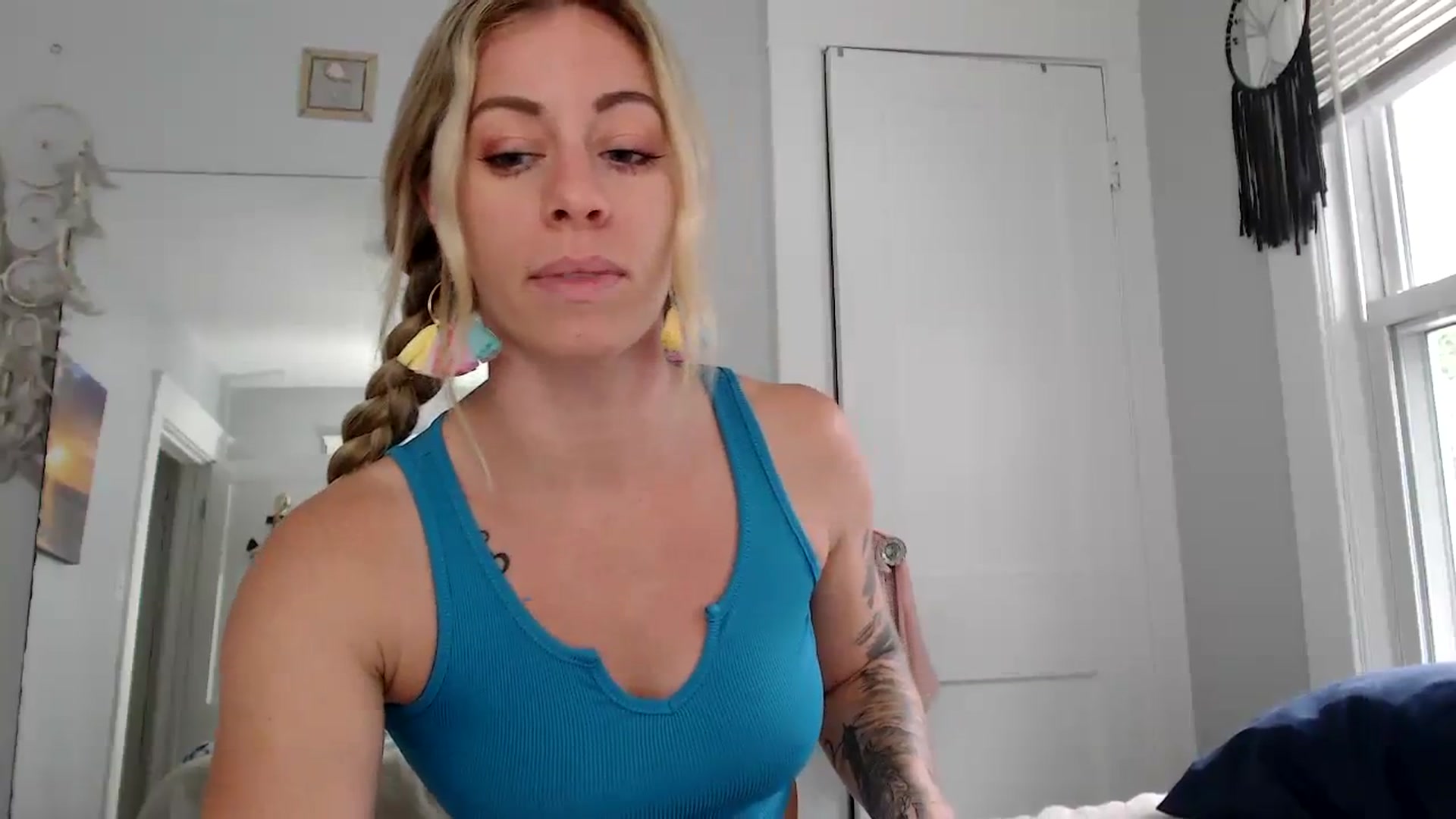 Gallery image thumbnail from AthenaSiren's myfreecams stream on, 09/12/2023, 14:32 image 4 of 20