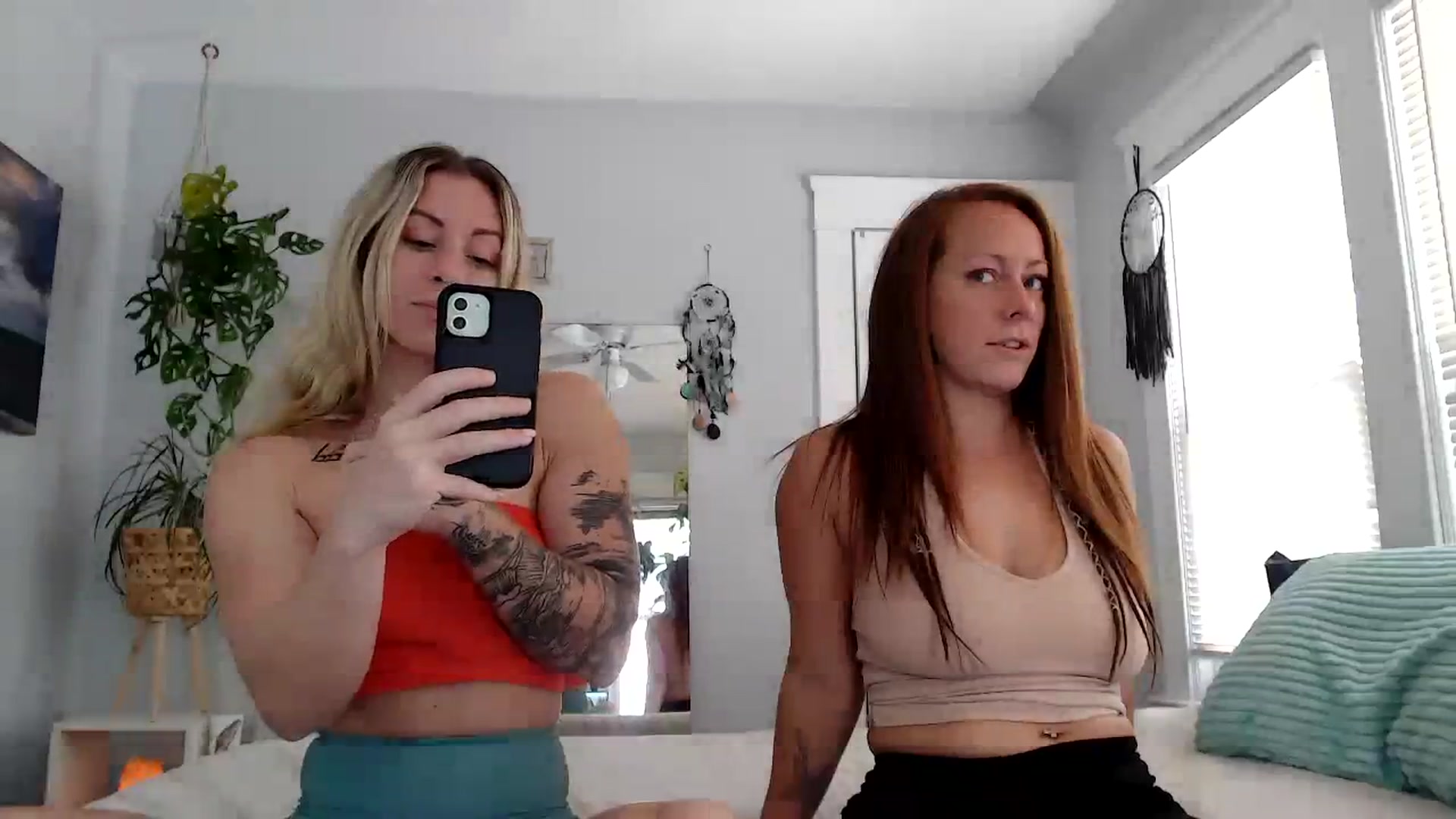 Gallery image thumbnail from AthenaSiren's myfreecams stream on, 10/09/2023, 16:03 image 9 of 20