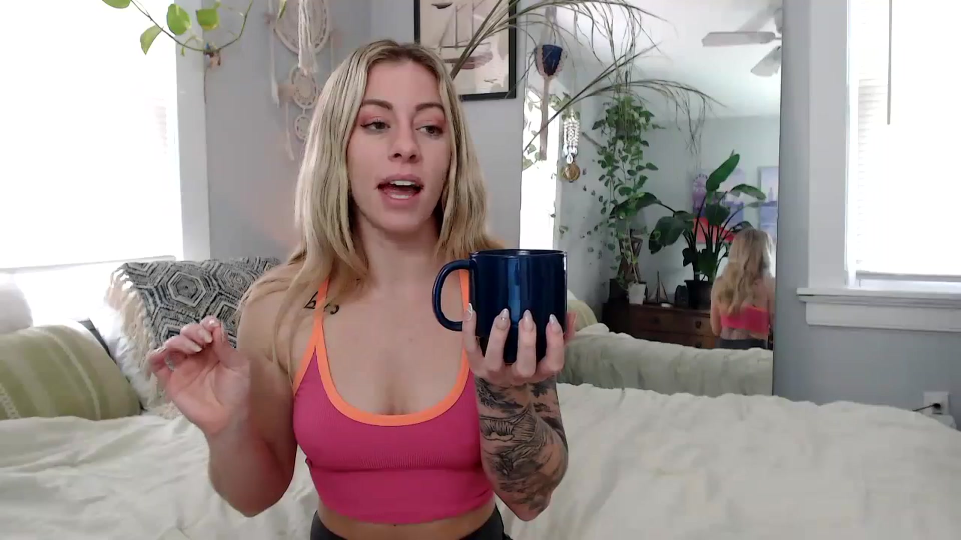 Gallery image thumbnail from AthenaSiren's myfreecams stream on, 11/20/2023, 17:31 image 7 of 20
