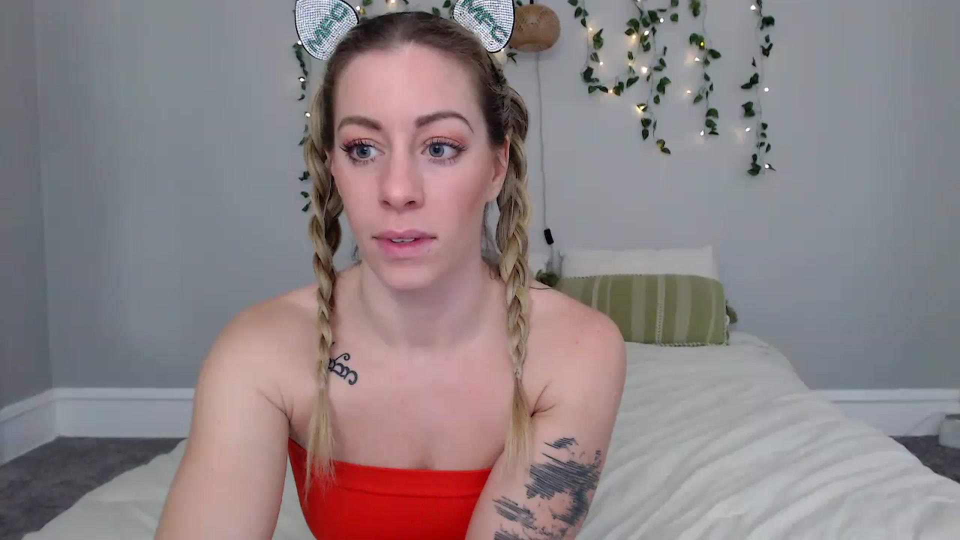 Gallery image thumbnail from AthenaSiren's myfreecams stream on, 01/09/2024, 16:26 image 8 of 20