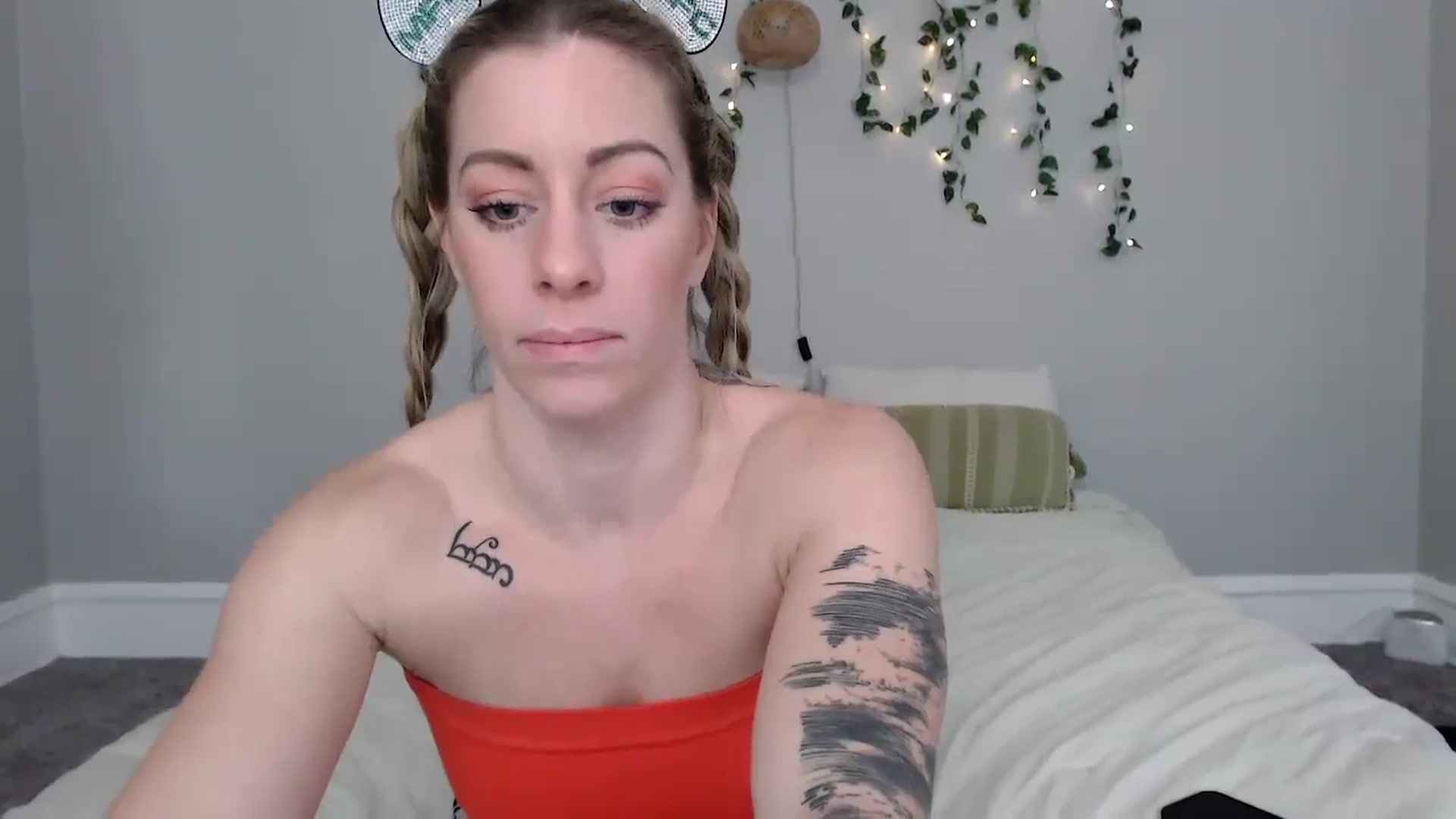 Gallery image thumbnail from AthenaSiren's myfreecams stream on, 01/09/2024, 16:26 image 19 of 20
