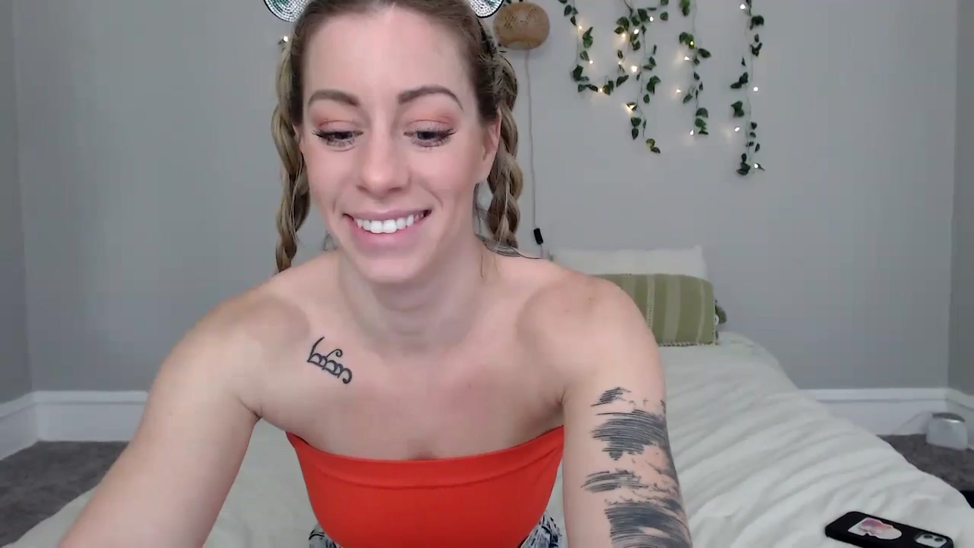 Gallery image thumbnail from AthenaSiren's myfreecams stream on, 01/09/2024, 16:26 image 18 of 20