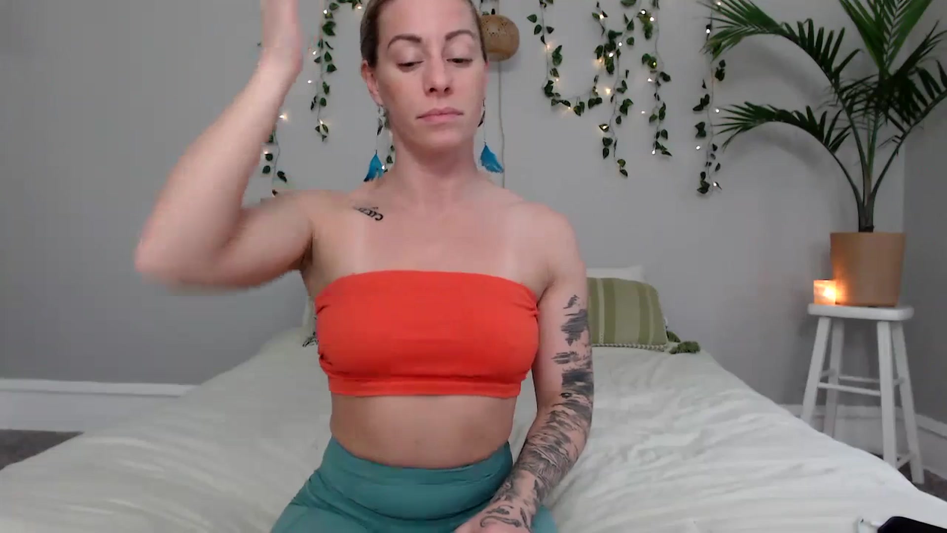 Gallery image thumbnail from AthenaSiren's myfreecams stream on, 03/17/2024, 23:00 image 13 of 20