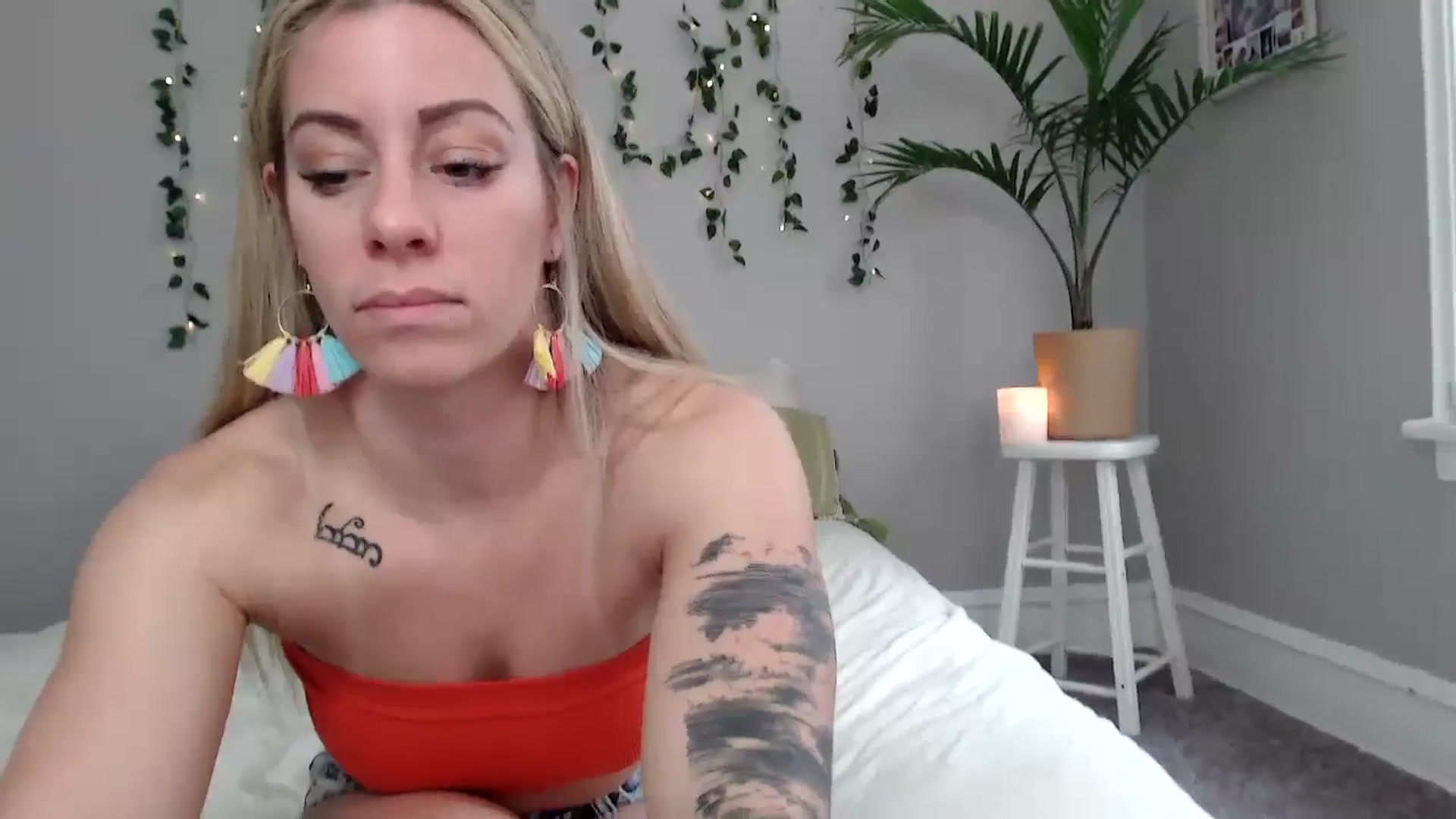 Gallery image thumbnail from AthenaSiren's myfreecams stream on, 03/22/2024, 15:15 image 14 of 20