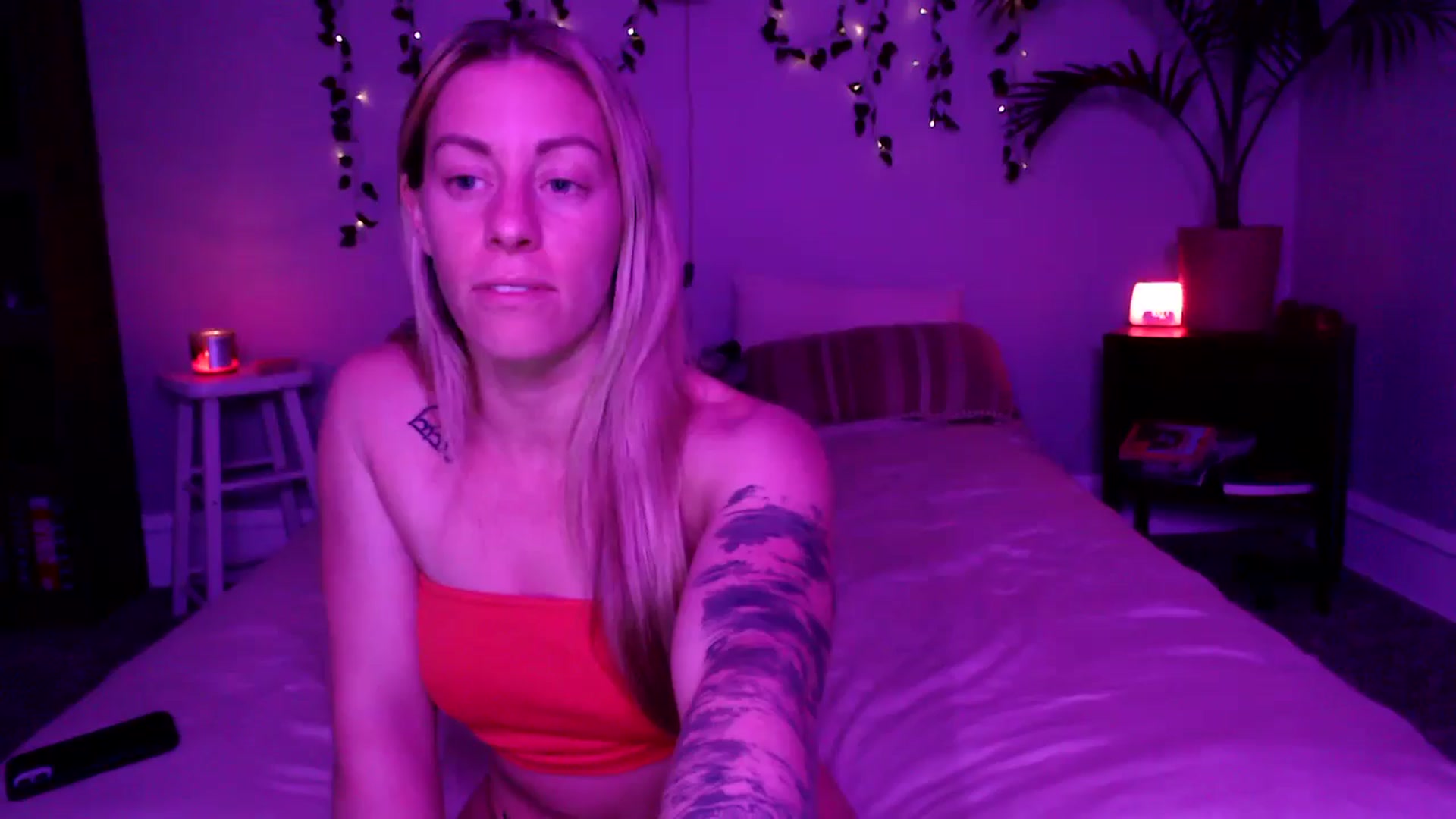 Gallery image thumbnail from AthenaSiren's myfreecams stream on, 04/24/2024, 02:33 image 1 of 20