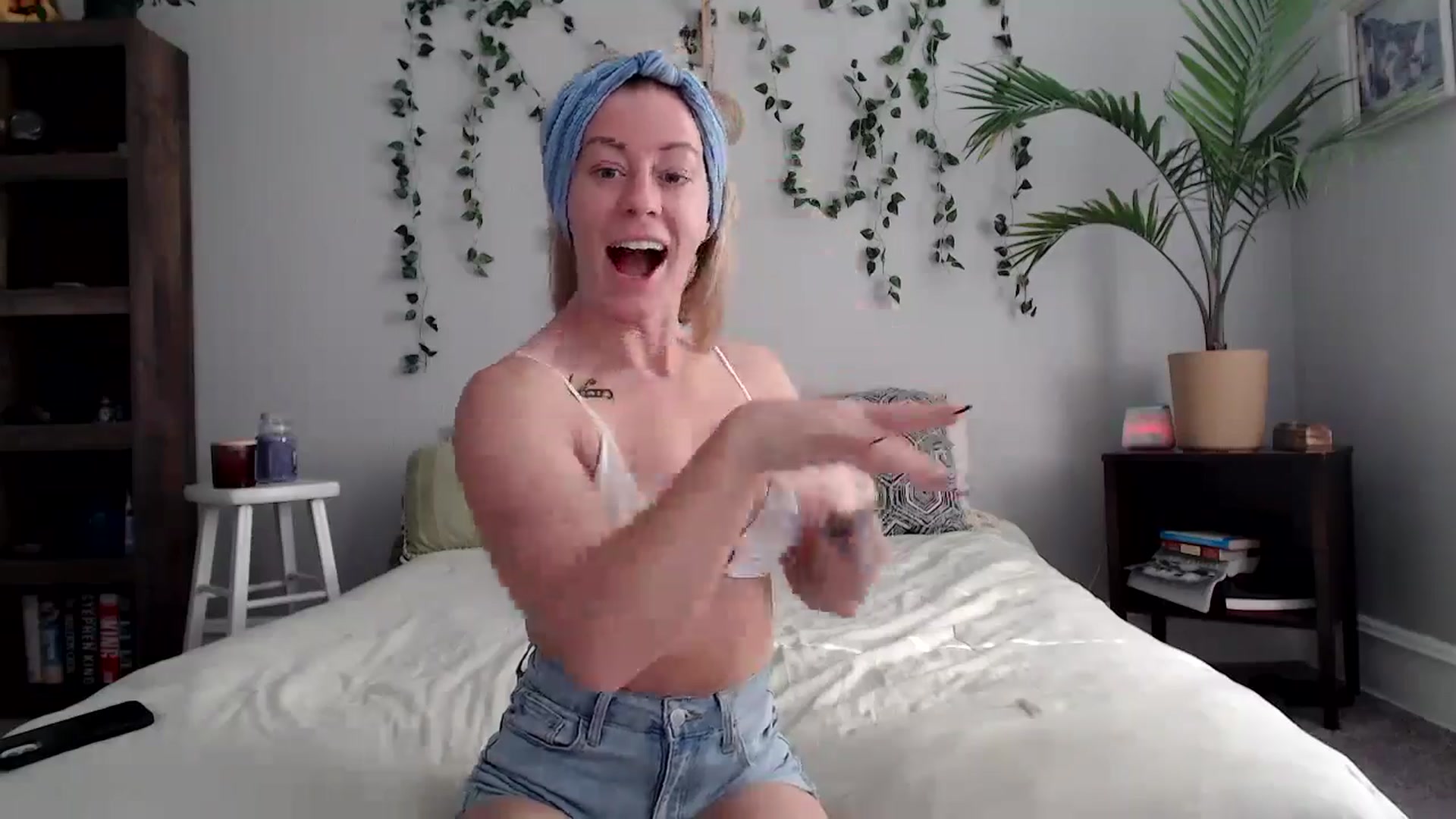 Gallery image thumbnail from AthenaSiren's myfreecams stream on, 05/14/2024, 13:51 image 16 of 20