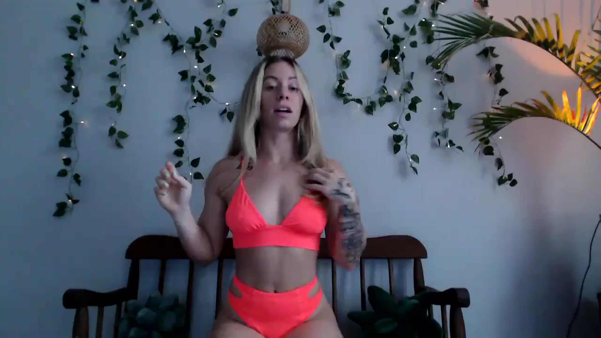 Gallery image thumbnail from AthenaSiren's myfreecams stream on, 05/29/2024, 15:07 image 11 of 20