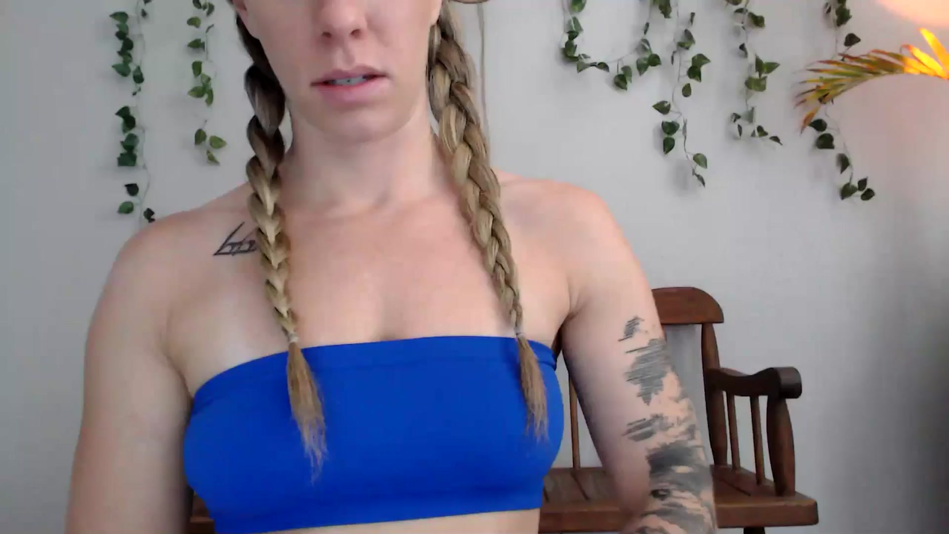 Gallery image thumbnail from AthenaSiren's myfreecams stream on, 06/13/2024, 17:18 image 16 of 20