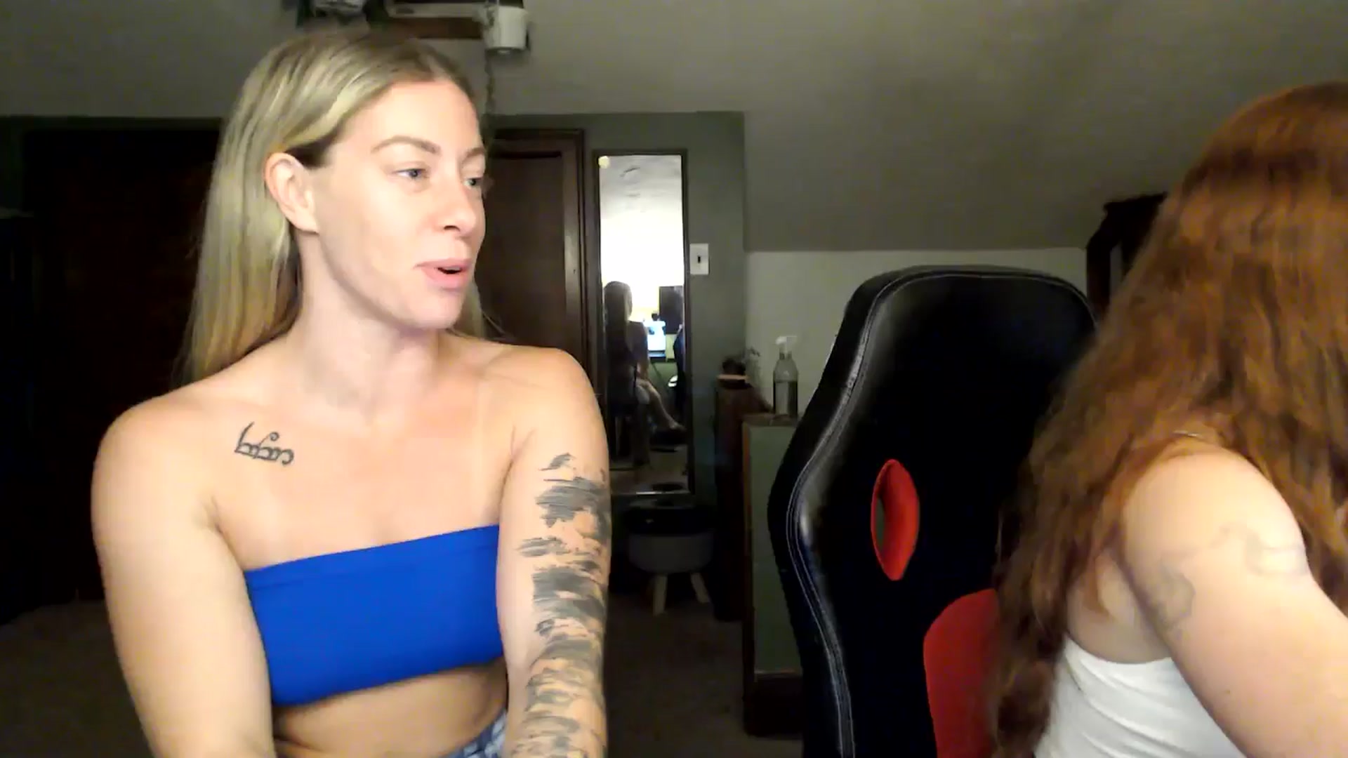 Gallery image thumbnail from AthenaSiren's myfreecams stream on, 06/15/2024, 03:10 image 1 of 20