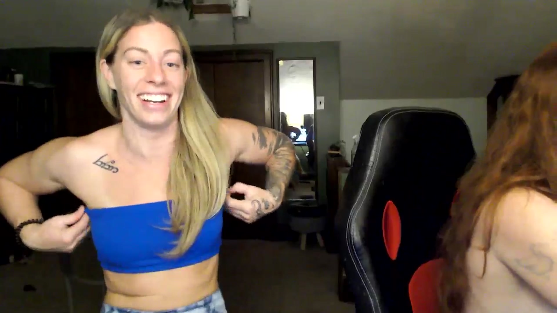 Gallery image thumbnail from AthenaSiren's myfreecams stream on, 06/15/2024, 03:10 image 15 of 20