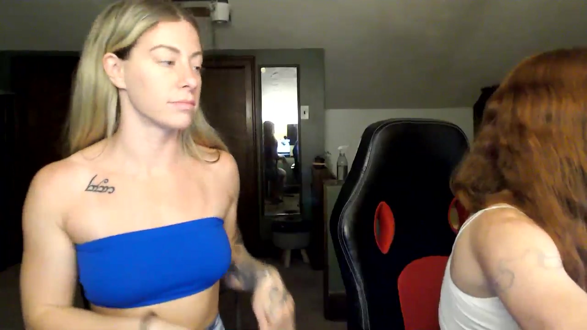 Gallery image thumbnail from AthenaSiren's myfreecams stream on, 06/15/2024, 03:10 image 3 of 20