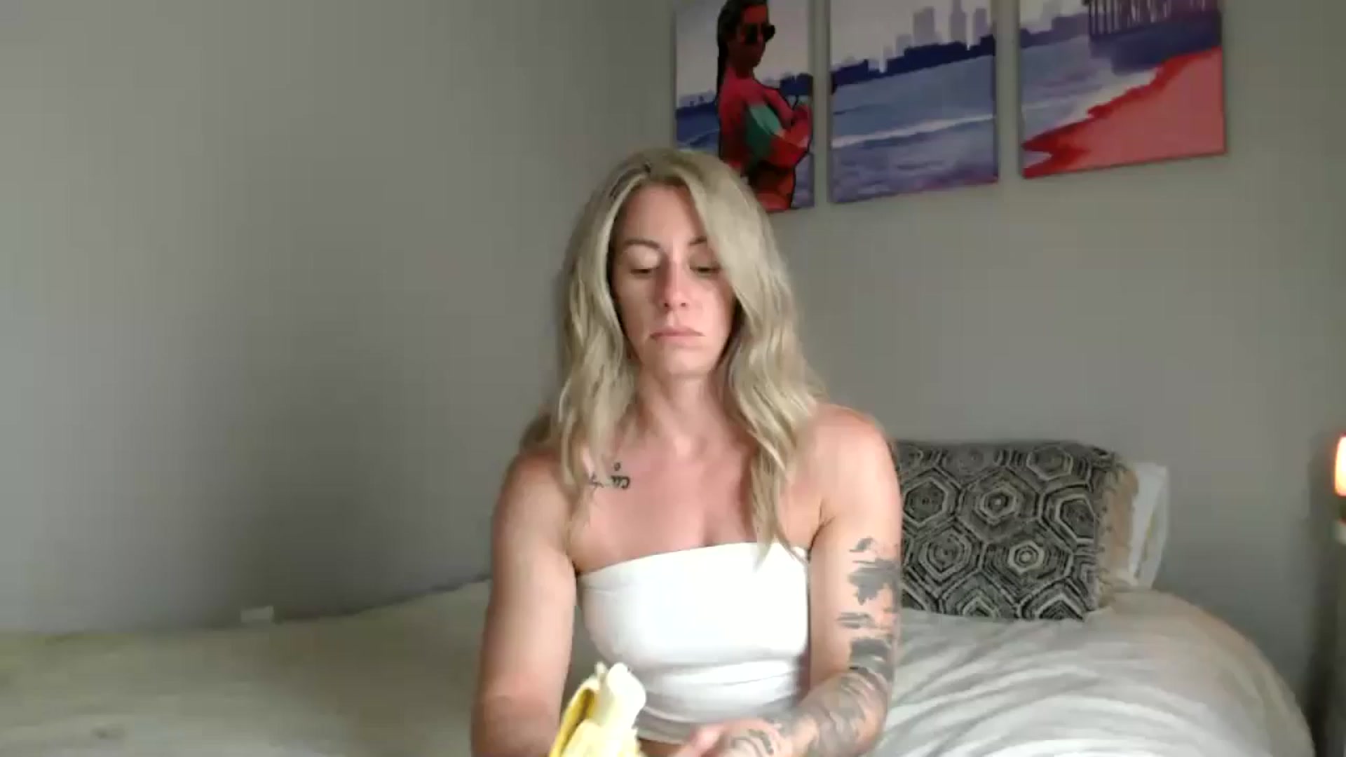 Gallery image thumbnail from AthenaSiren's myfreecams stream on, 06/21/2024, 22:03 image 4 of 20