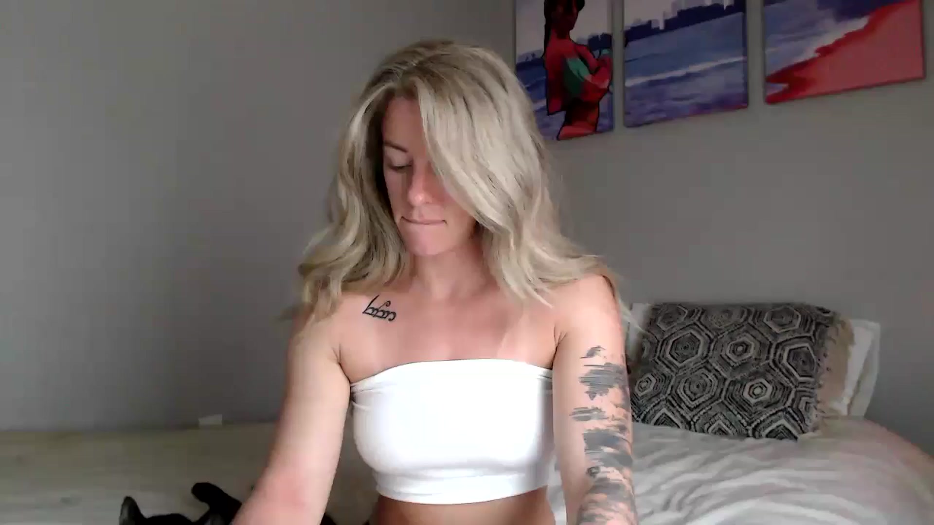 Gallery image thumbnail from AthenaSiren's myfreecams stream on, 06/21/2024, 22:28 image 1 of 20