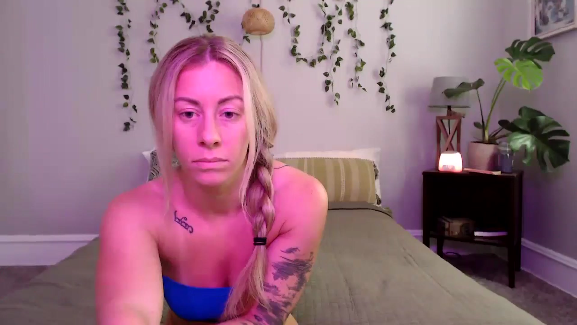 Gallery image thumbnail from AthenaSiren's myfreecams stream on, 07/29/2024, 15:46 image 20 of 20