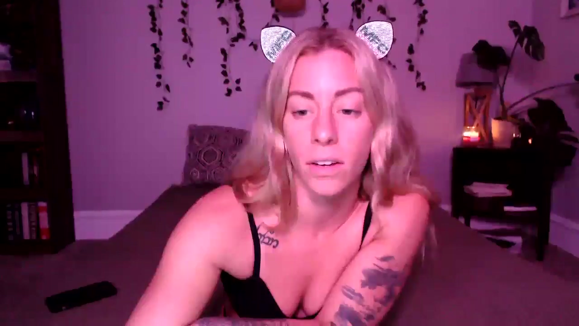 Gallery image thumbnail from AthenaSiren's myfreecams stream on, 09/30/2024, 24:42 image 18 of 20