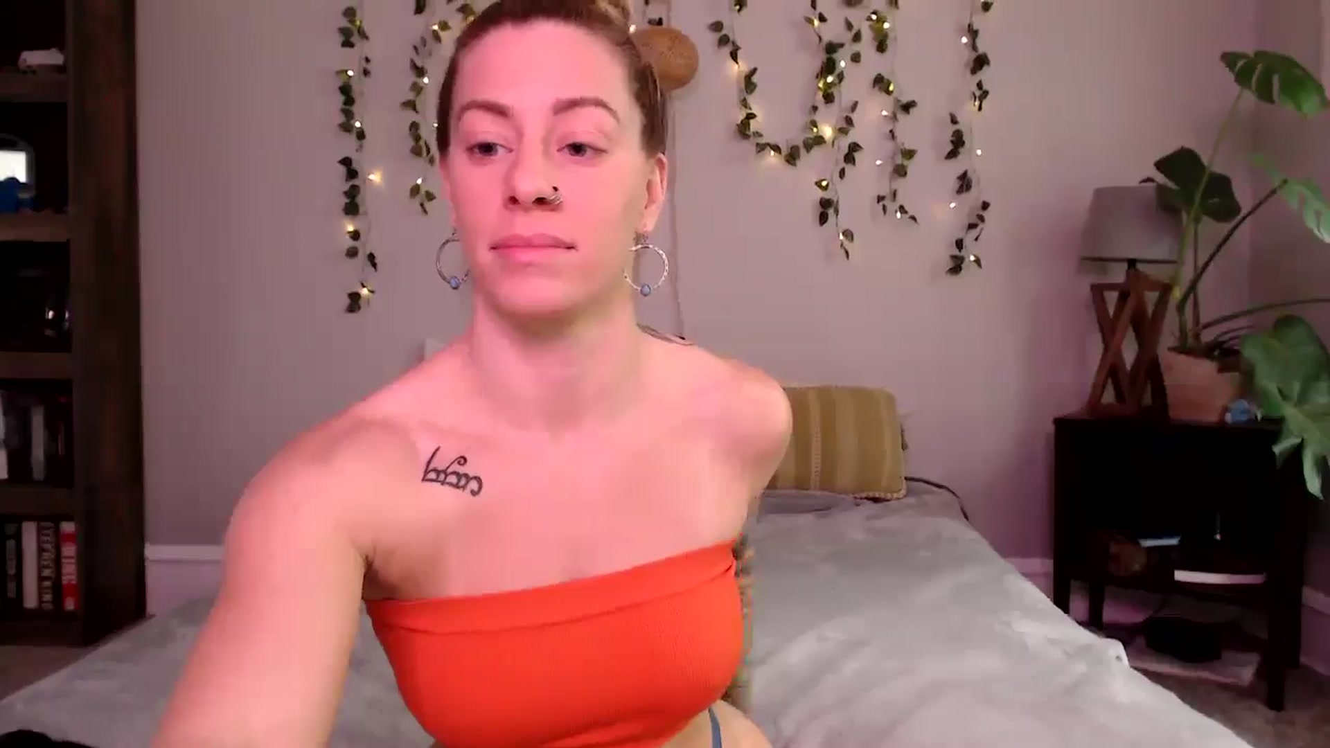 Gallery image thumbnail from AthenaSiren's myfreecams stream on, 03/05/2025, 16:24 image 18 of 20