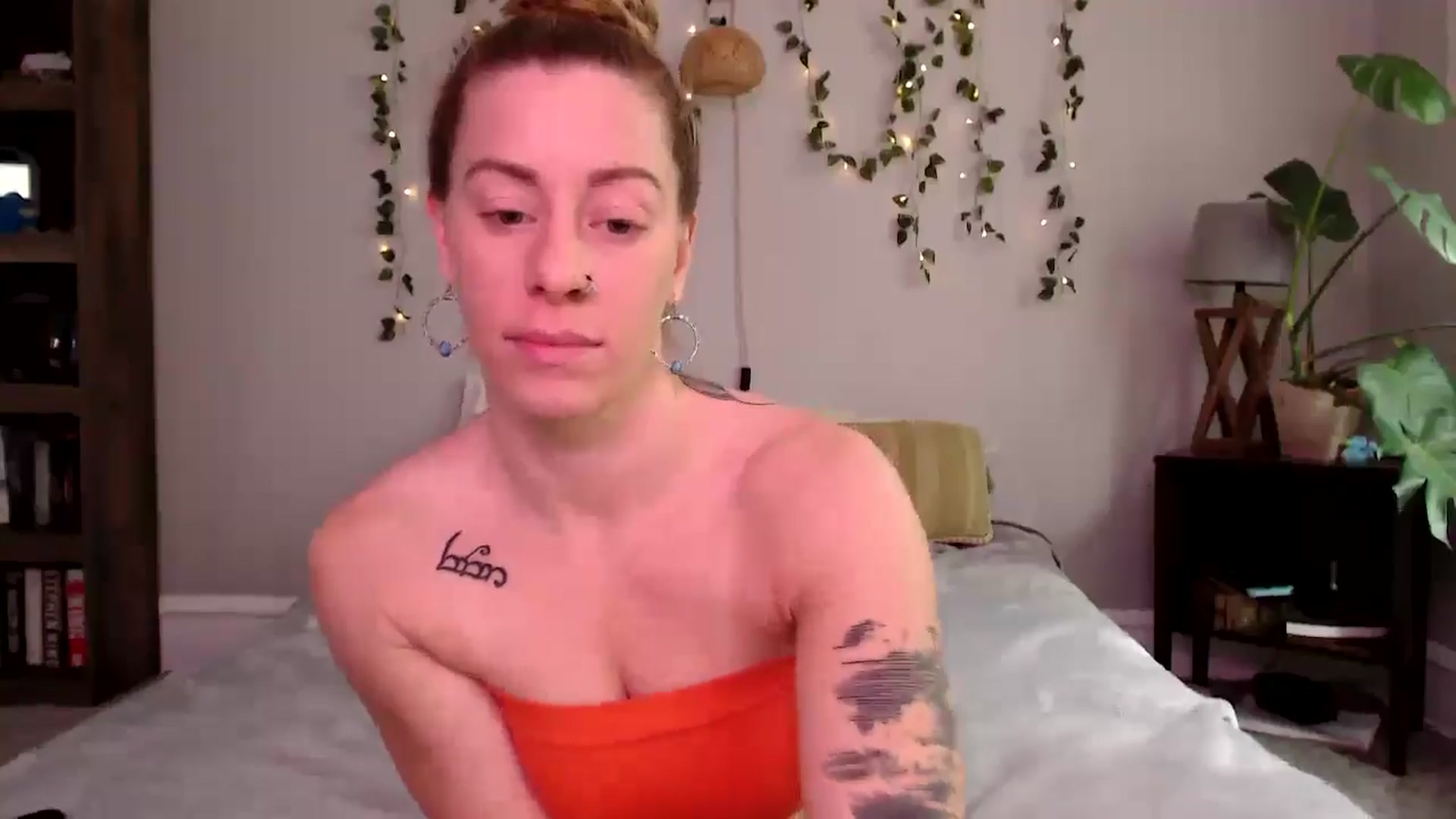 Gallery image thumbnail from AthenaSiren's myfreecams stream on, 03/05/2025, 17:14 image 5 of 20