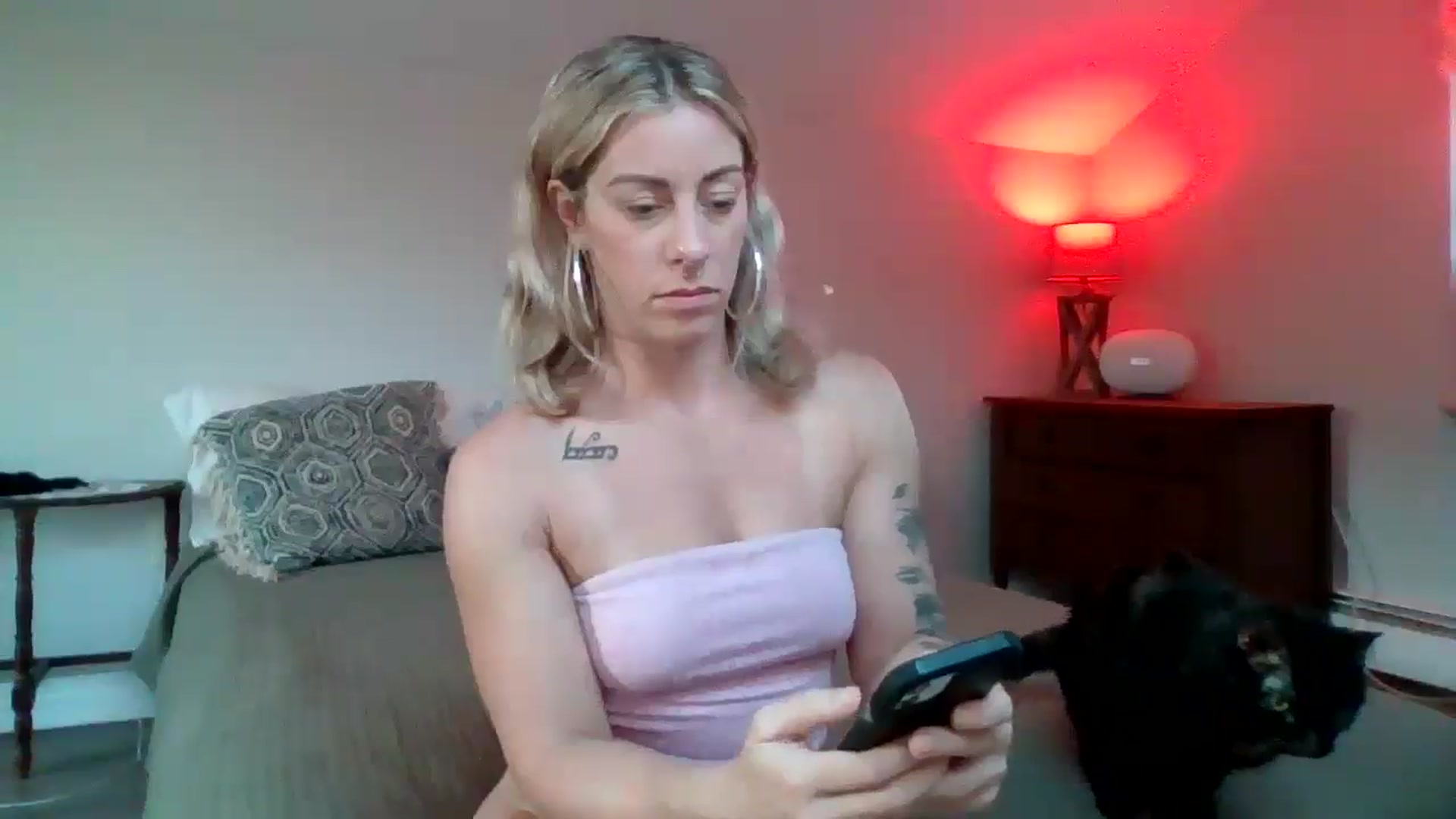 Gallery image thumbnail from AthenaSiren's myfreecams stream on, 07/02/2025, 24:57 image 8 of 20