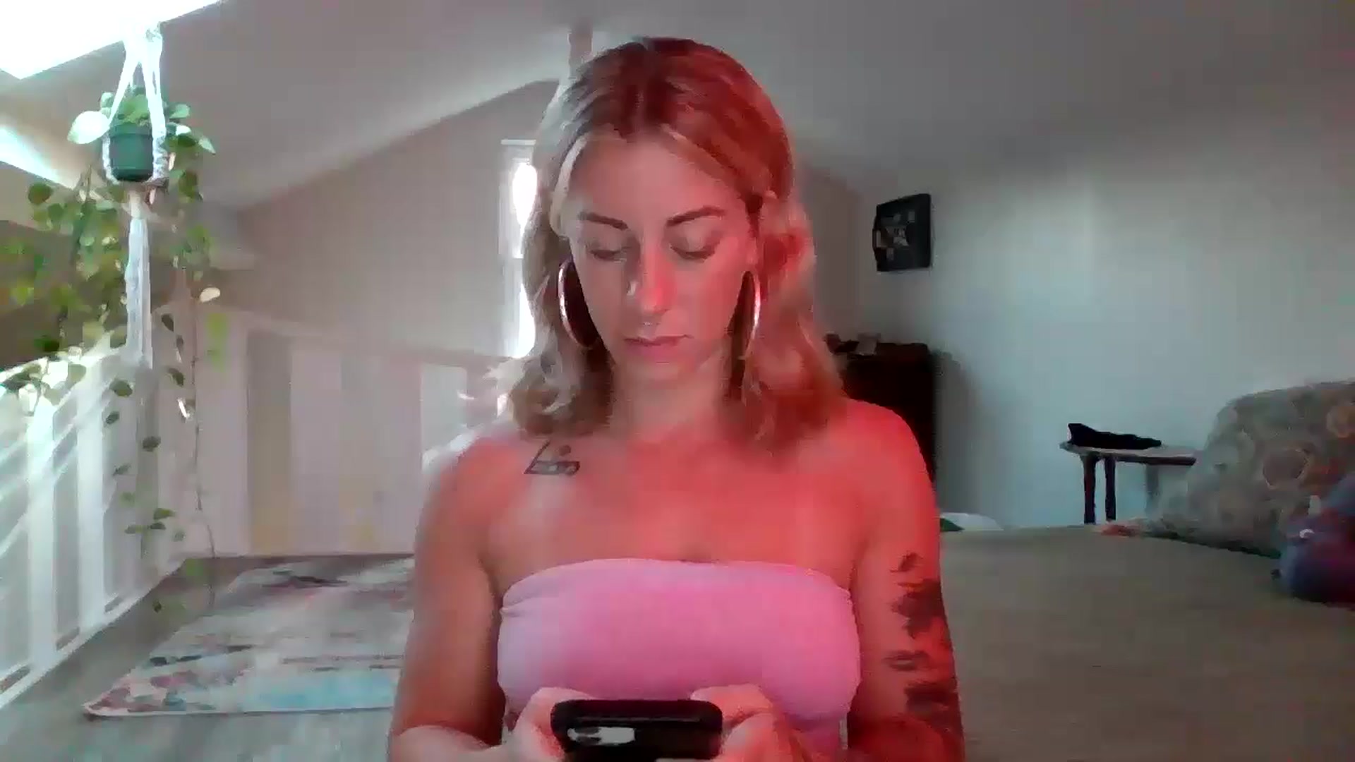 Gallery image thumbnail from AthenaSiren's myfreecams stream on, 07/02/2025, 24:57 image 18 of 20