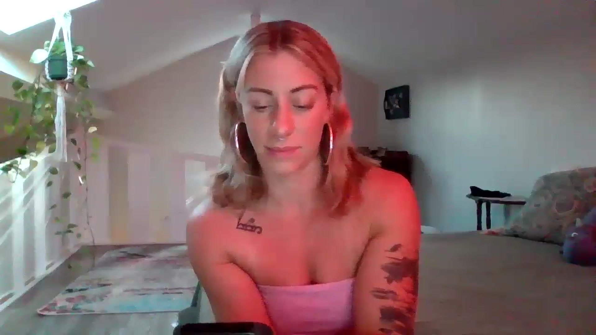 Gallery image thumbnail from AthenaSiren's myfreecams stream on, 07/02/2025, 24:57 image 20 of 20