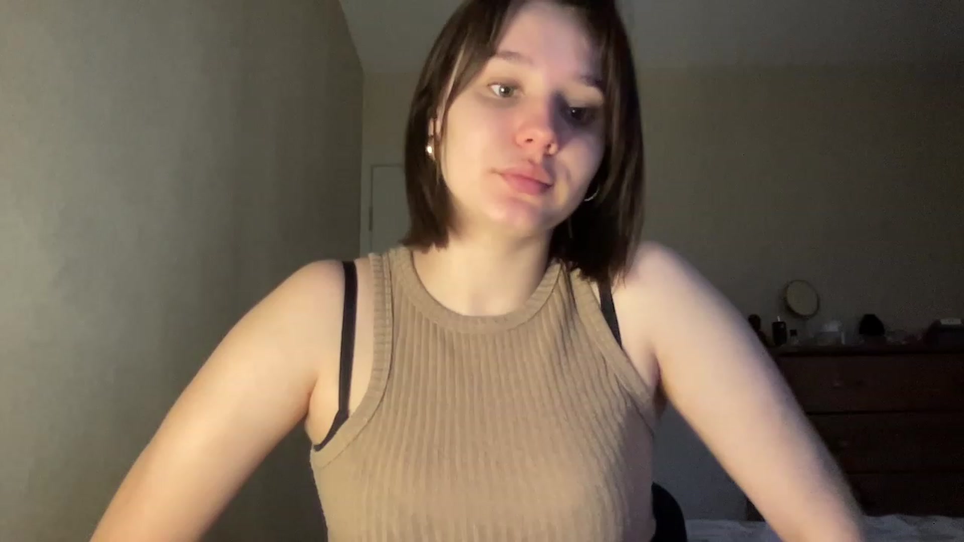 Gallery image thumbnail from Athena_Faris's myfreecams stream on, 11/17/2022, 11:36 image 20 of 20