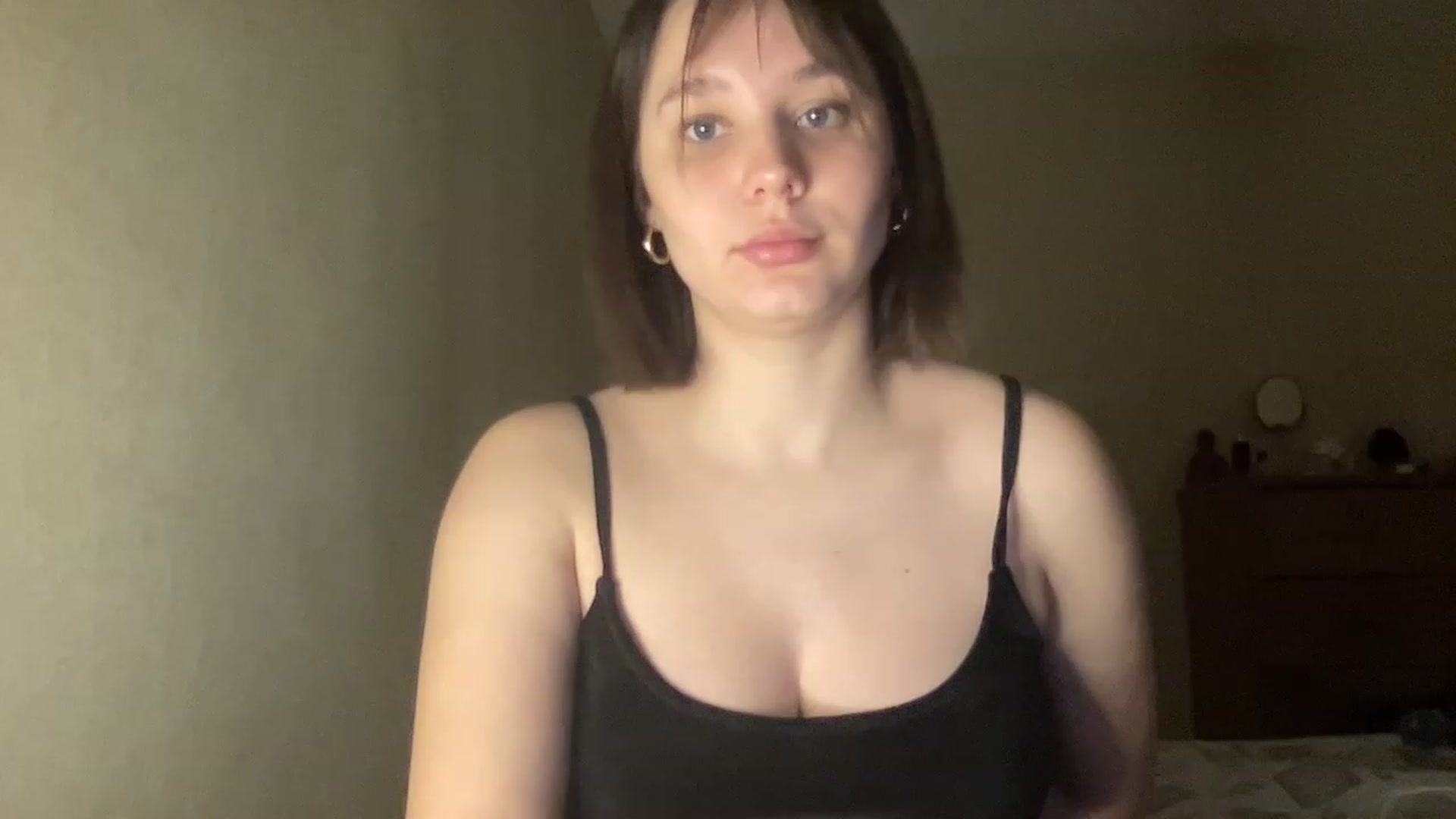 Gallery image thumbnail from Athena_Faris's myfreecams stream on, 11/21/2022, 13:02 image 19 of 20