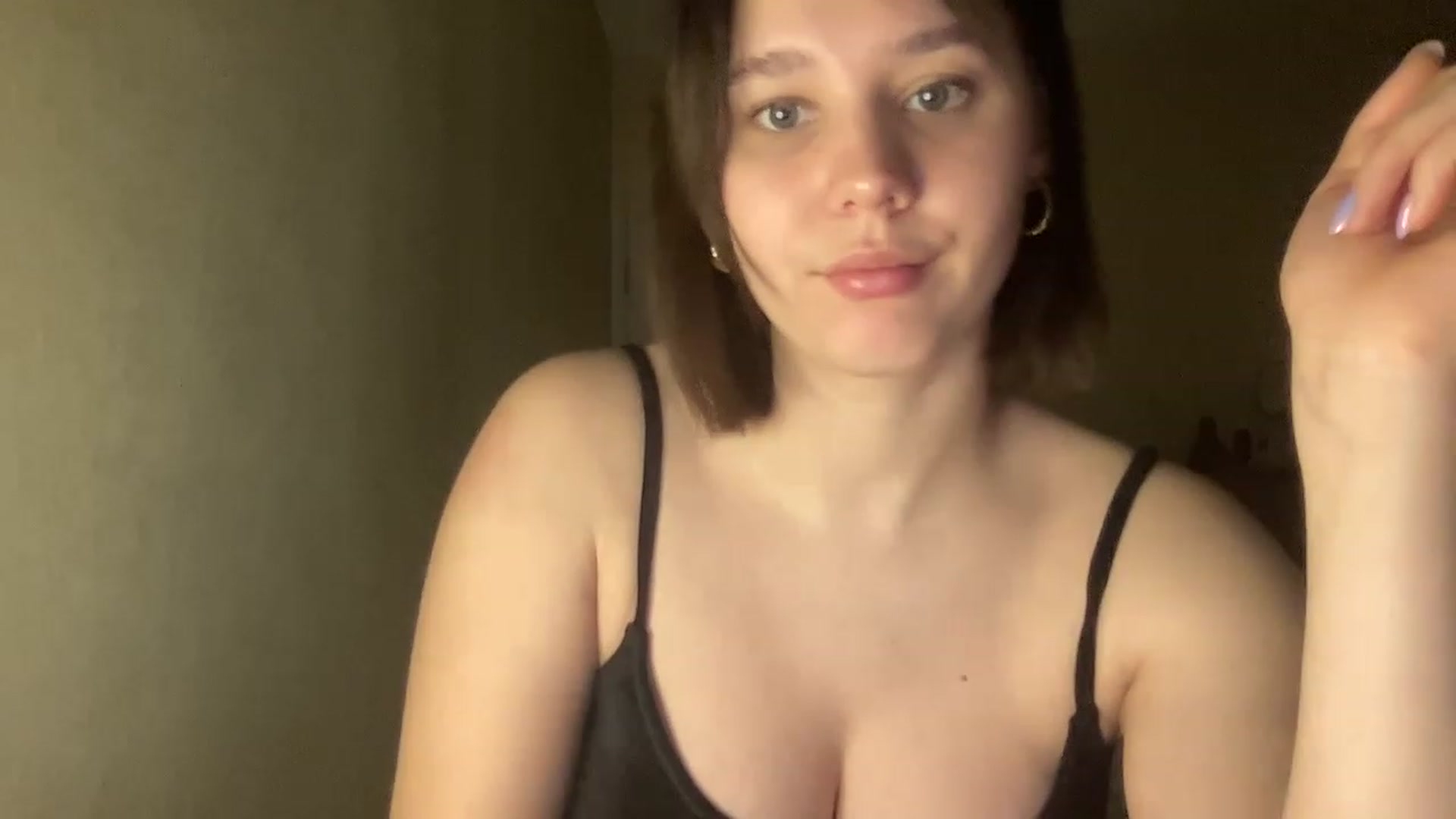 Gallery image thumbnail from Athena_Faris's myfreecams stream on, 11/21/2022, 13:02 image 14 of 20