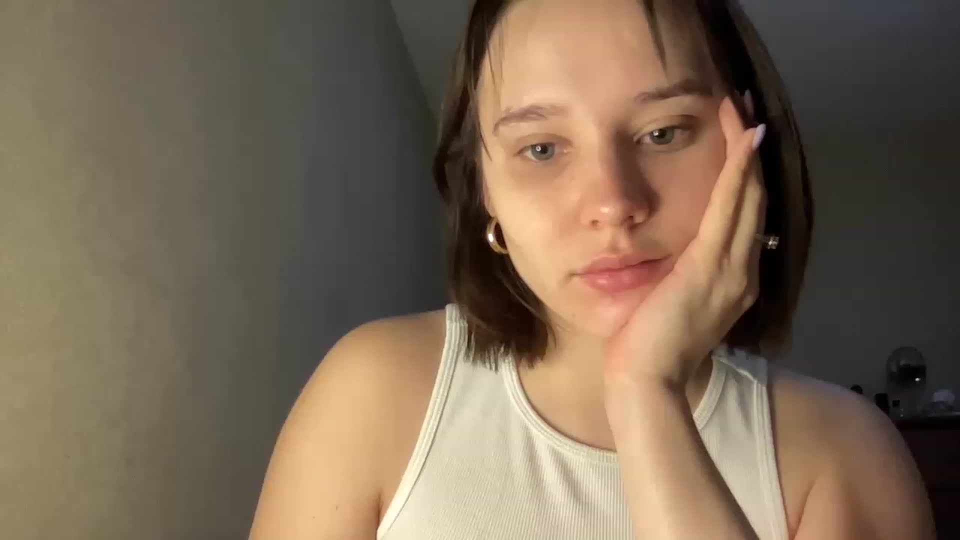 Gallery image thumbnail from Athena_Faris's myfreecams stream on, 11/22/2022, 13:58 image 11 of 20