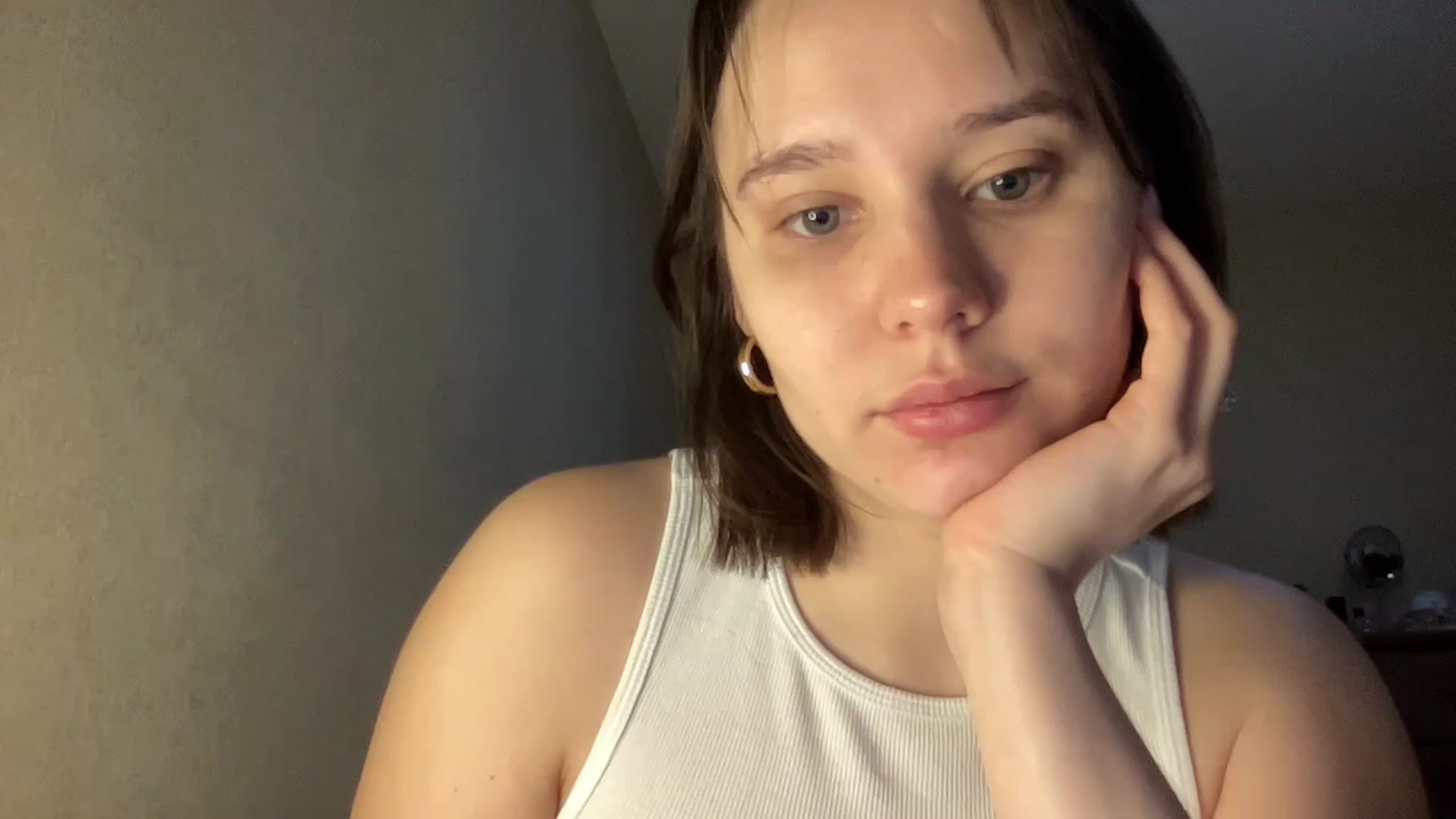 Gallery image thumbnail from Athena_Faris's myfreecams stream on, 11/22/2022, 13:58 image 14 of 20
