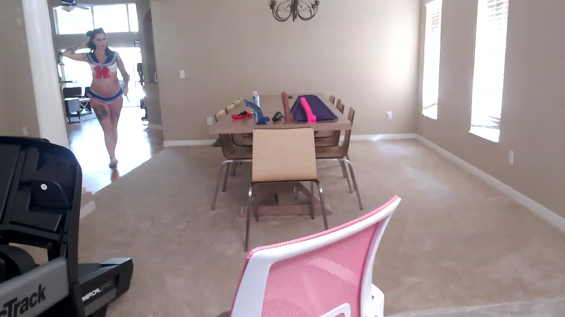 Gallery image thumbnail from AtomicMILF's myfreecams stream on, 01/09/2023, 15:04 image 12 of 20