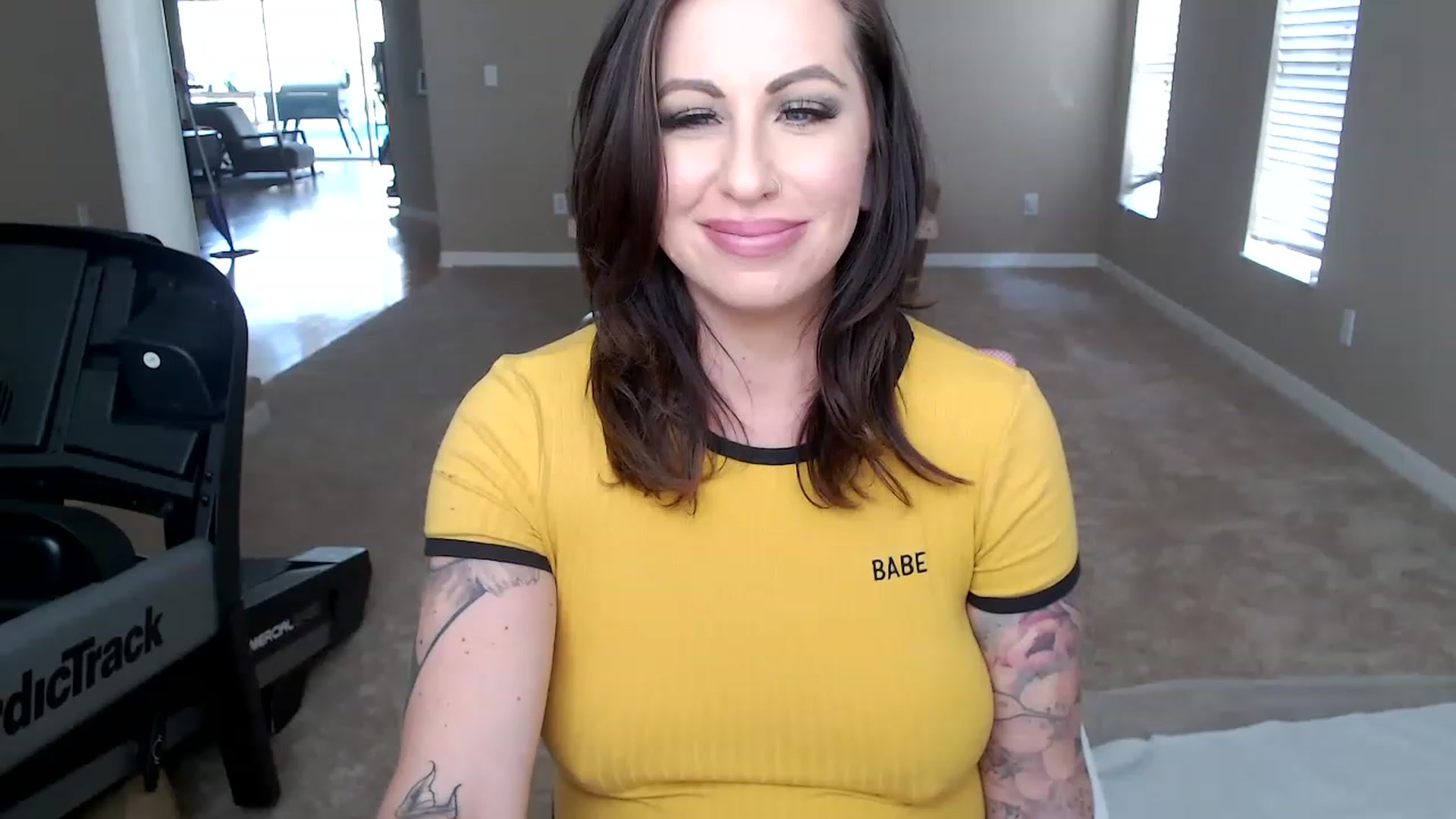 Gallery image thumbnail from AtomicMILF's myfreecams stream on, 01/20/2023, 16:25 image 19 of 20