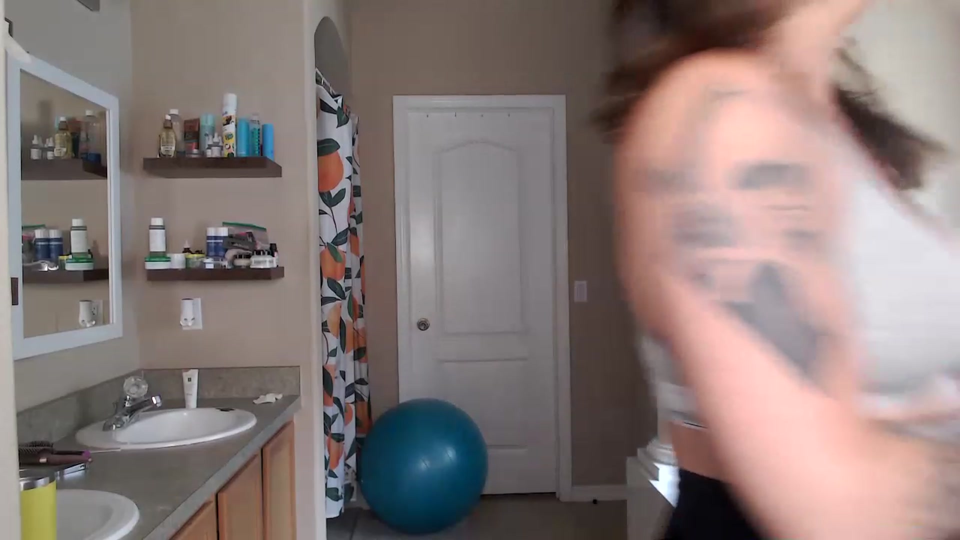 Gallery image thumbnail from AtomicMILF's myfreecams stream on, 02/23/2023, 16:55 image 8 of 20