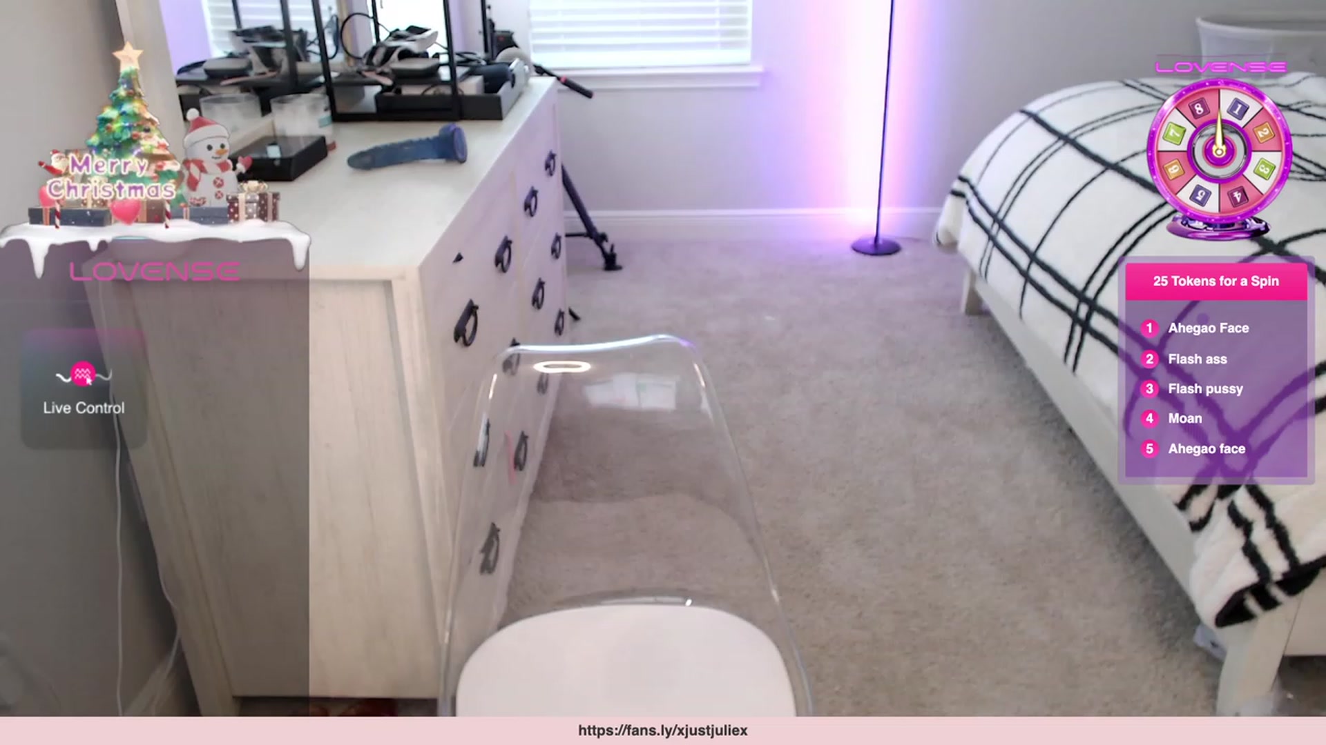 Gallery image thumbnail from AtomicMILF's myfreecams stream on, 12/18/2023, 16:43 image 14 of 20
