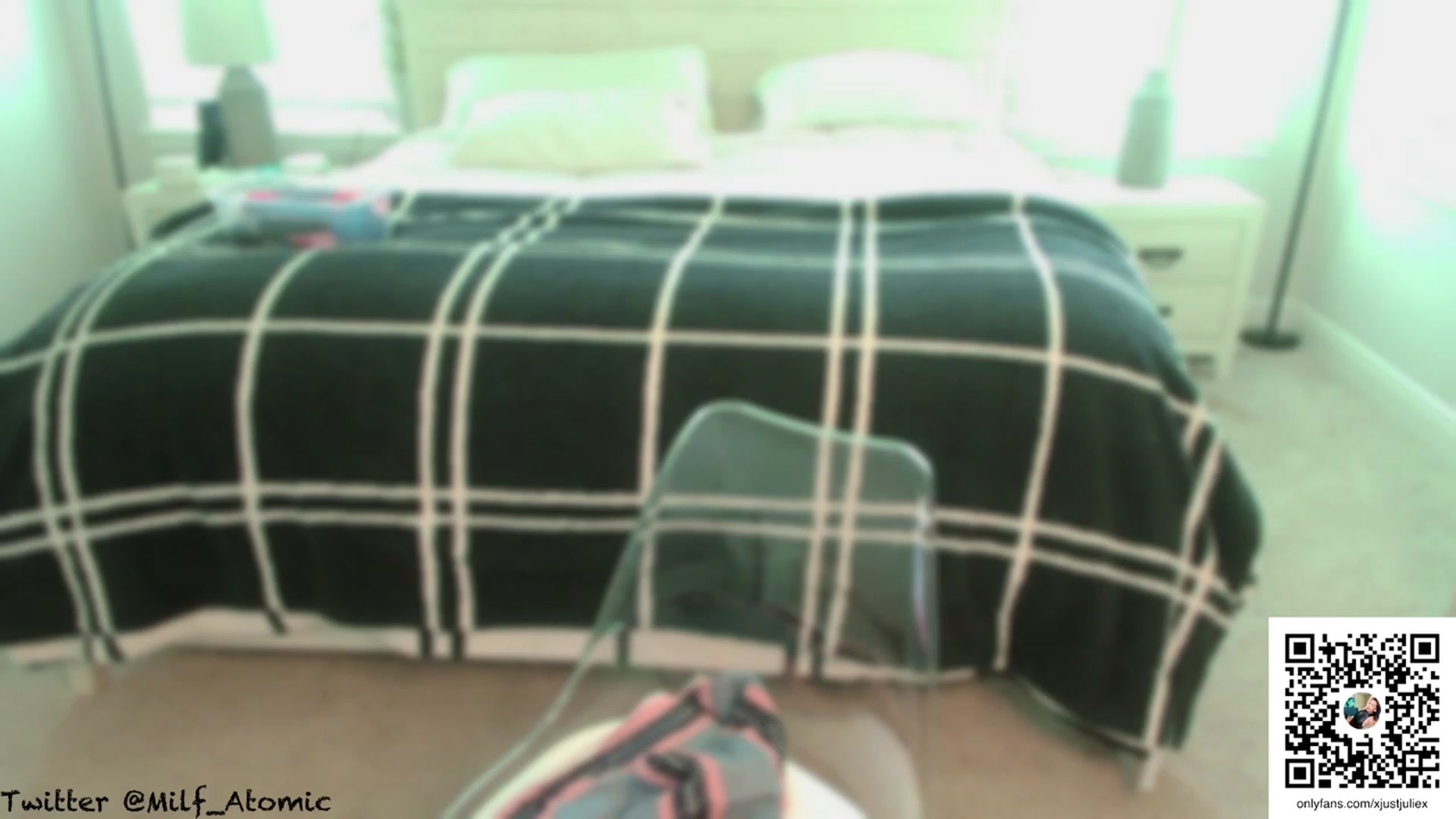 Gallery image thumbnail from AtomicMILF's myfreecams stream on, 02/07/2024, 17:44 image 15 of 20