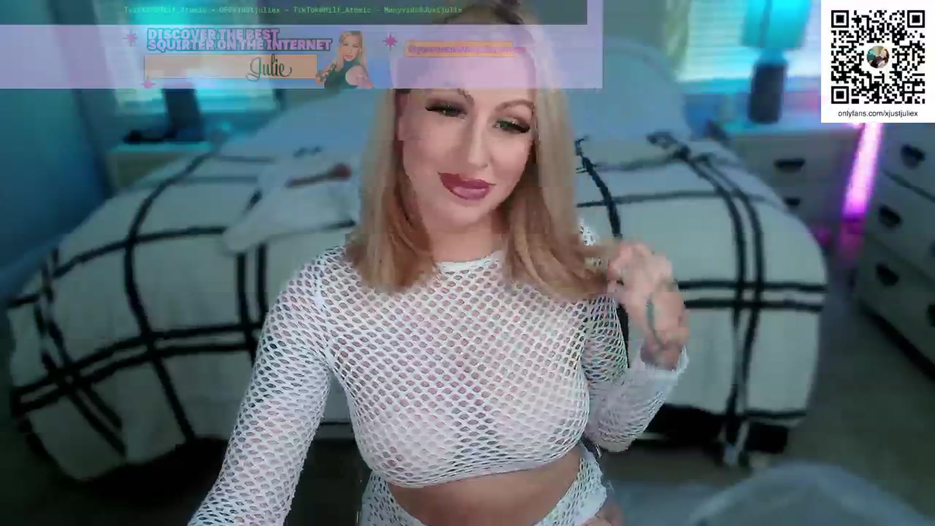 Gallery image thumbnail from AtomicMILF's myfreecams stream on, 03/08/2024, 16:26 image 14 of 20