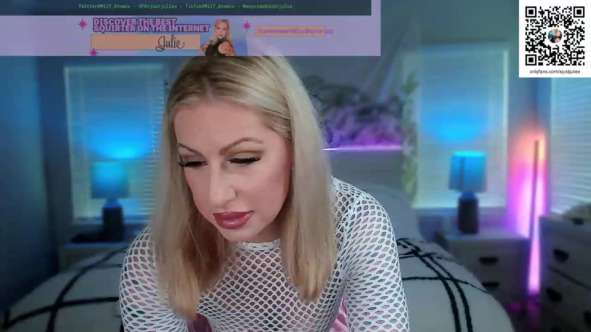 Gallery image thumbnail from AtomicMILF's myfreecams stream on, 03/08/2024, 17:01 image 13 of 20