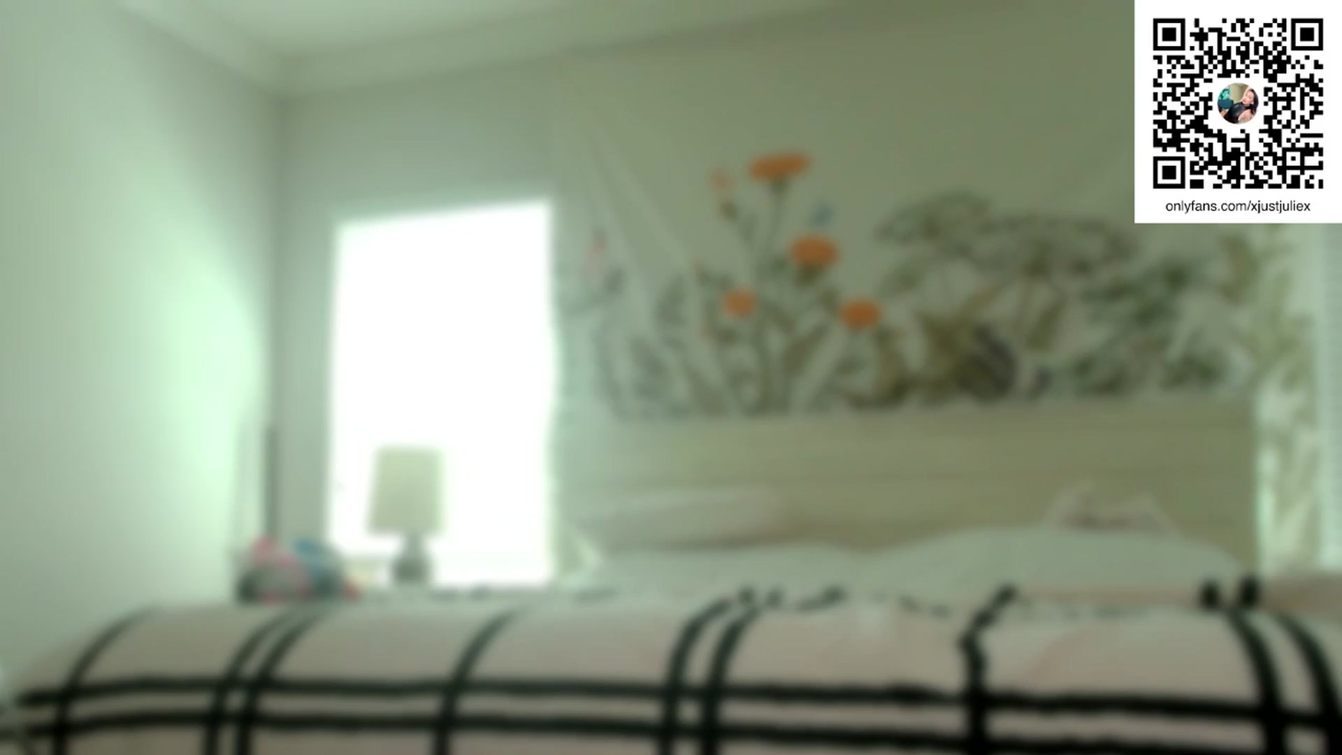 Gallery image thumbnail from AtomicMILF's myfreecams stream on, 04/09/2024, 14:54 image 7 of 20