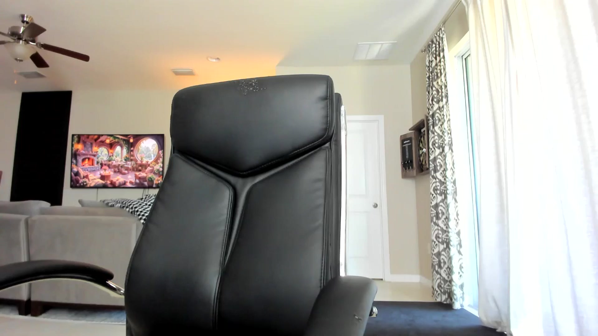Gallery image thumbnail from AubreeMartin's myfreecams stream on, 03/07/2025, 21:01 image 19 of 20