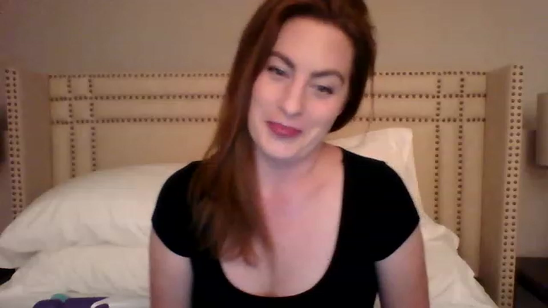 Gallery image thumbnail from AubreyMonroe's myfreecams stream on, 12/03/2022, 10:42 image 4 of 20