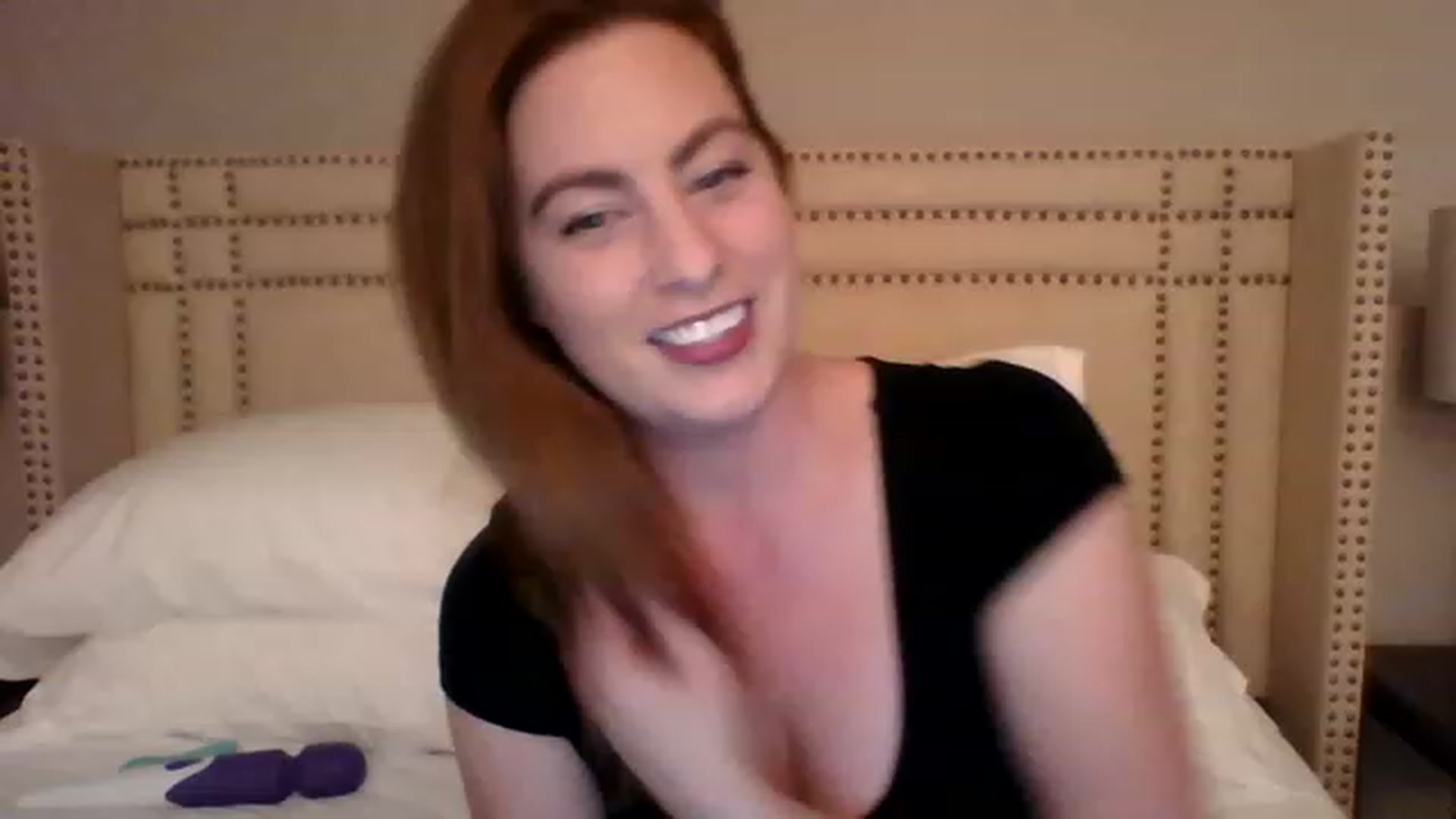 Gallery image thumbnail from AubreyMonroe's myfreecams stream on, 12/03/2022, 10:42 image 10 of 20