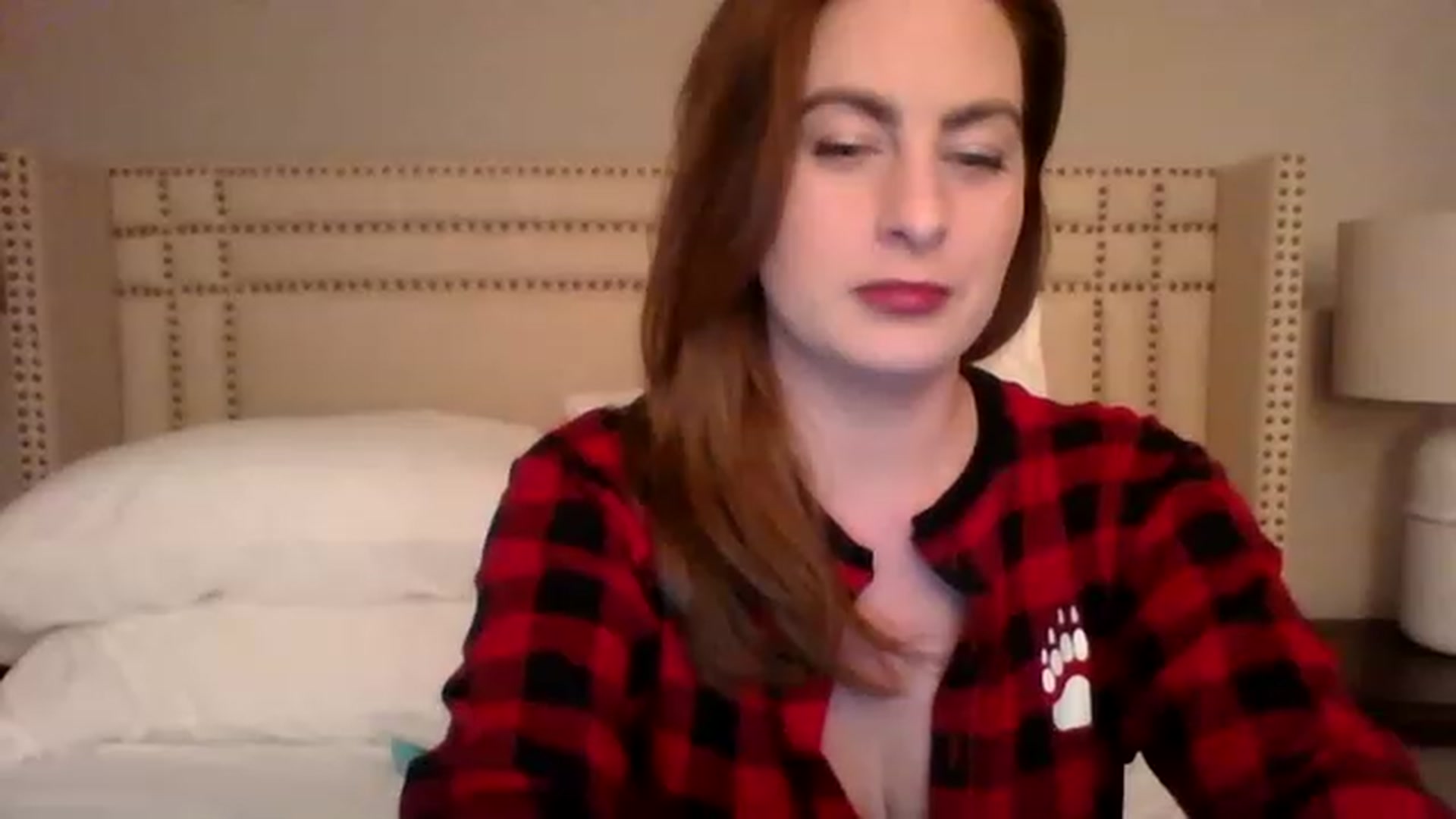 Gallery image thumbnail from AubreyMonroe's myfreecams stream on, 12/08/2022, 03:48 image 13 of 20