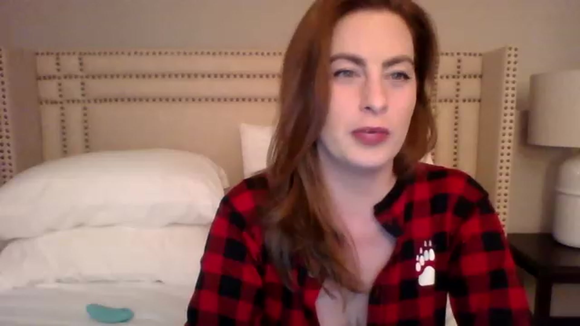 Gallery image thumbnail from AubreyMonroe's myfreecams stream on, 12/08/2022, 03:48 image 5 of 20