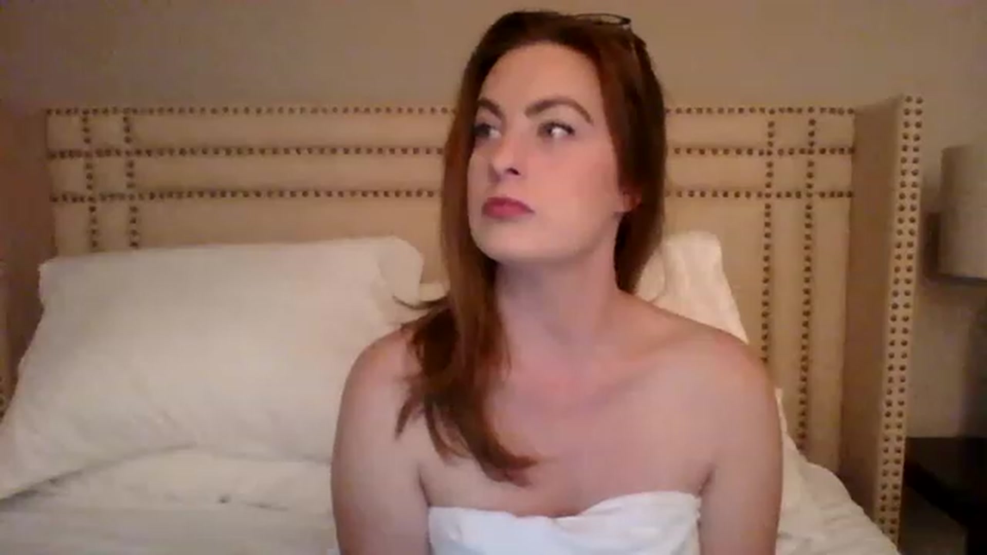 Gallery image thumbnail from AubreyMonroe's myfreecams stream on, 12/13/2022, 03:33 image 19 of 20
