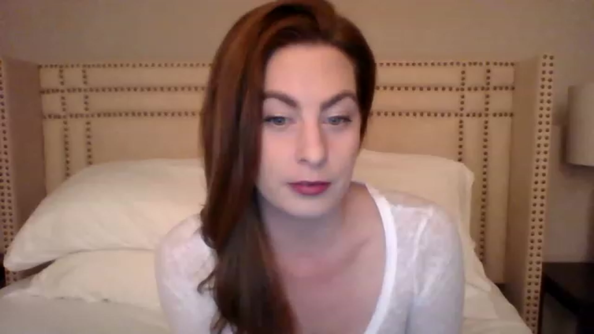 Gallery image thumbnail from AubreyMonroe's myfreecams stream on, 12/20/2022, 03:55 image 7 of 20