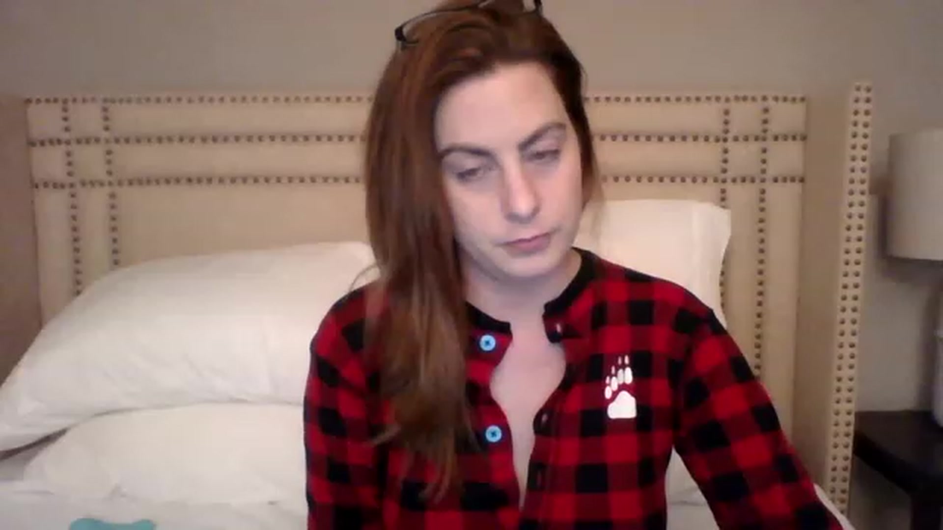 Gallery image thumbnail from AubreyMonroe's myfreecams stream on, 12/22/2022, 03:46 image 10 of 20