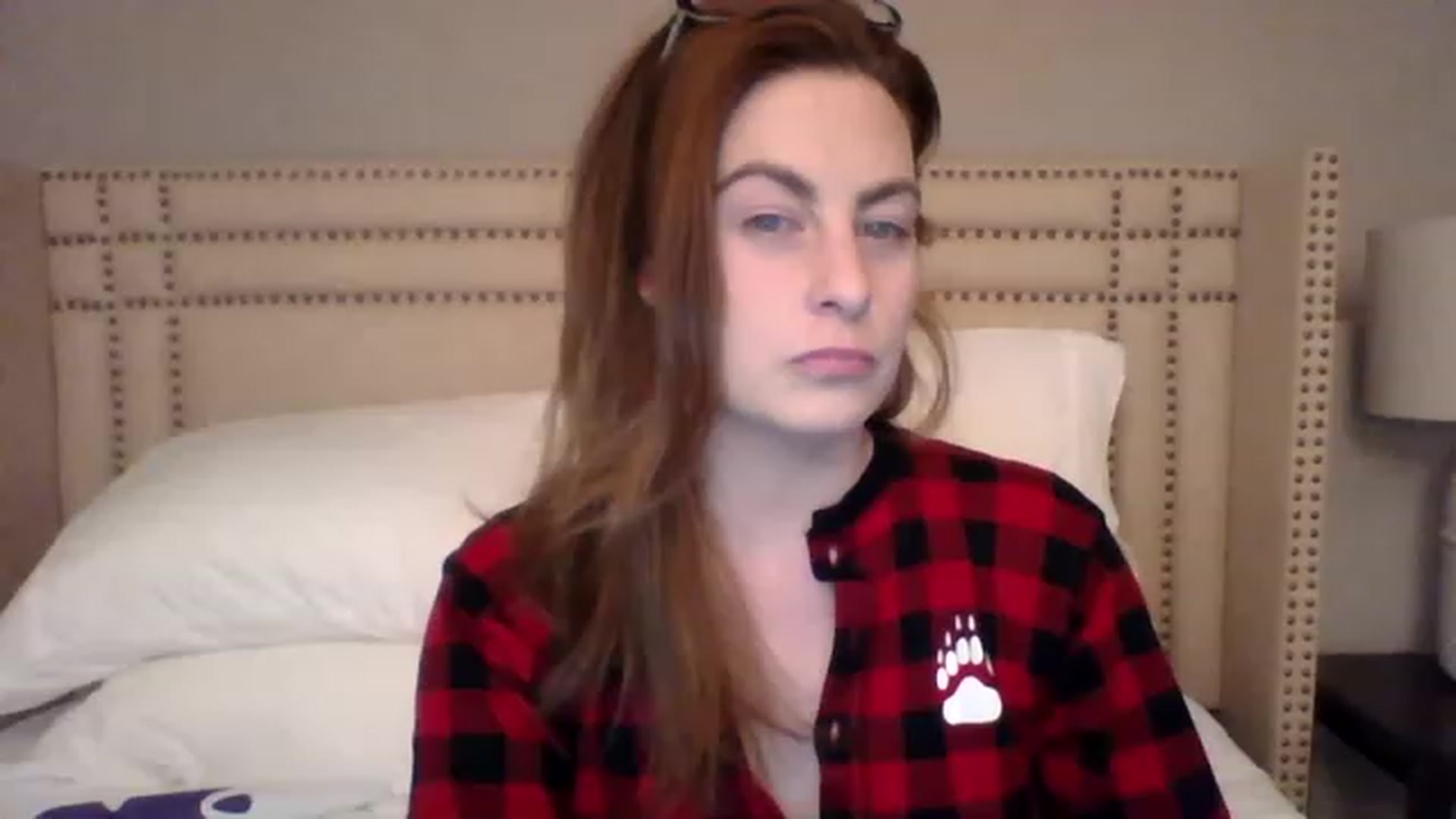 Gallery image thumbnail from AubreyMonroe's myfreecams stream on, 12/22/2022, 03:46 image 1 of 20