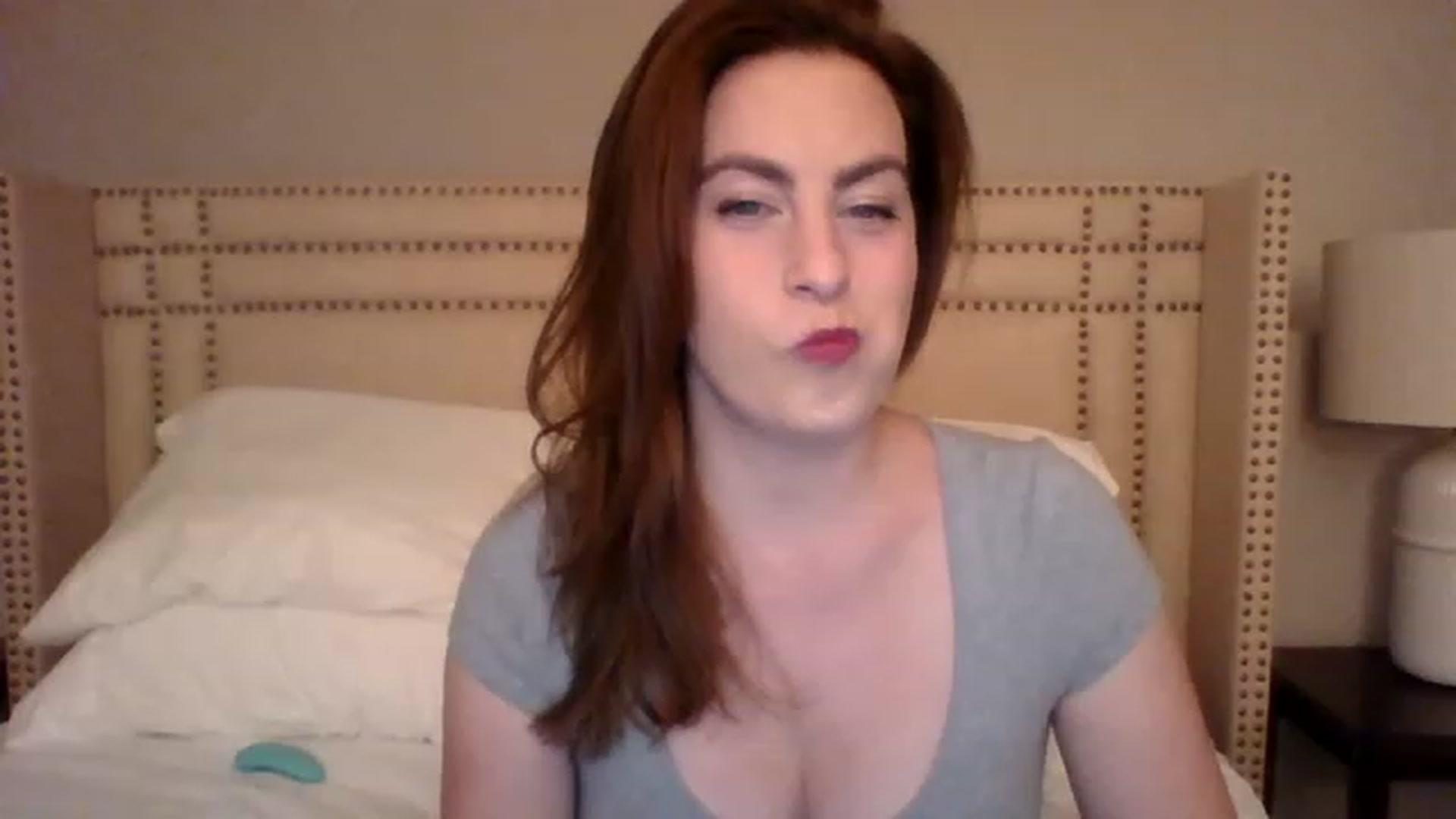 Gallery image thumbnail from AubreyMonroe's myfreecams stream on, 01/04/2023, 03:35 image 5 of 20